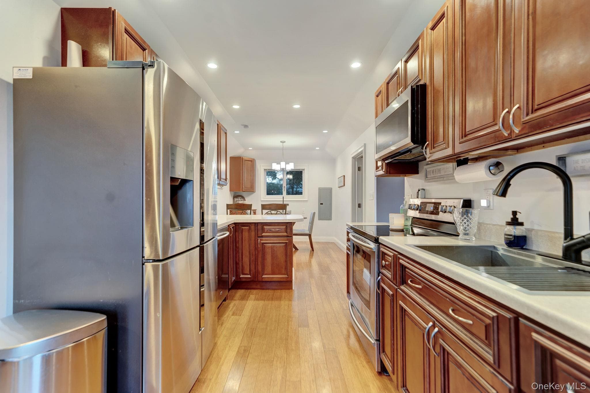 629 East Drive thumbnail 21