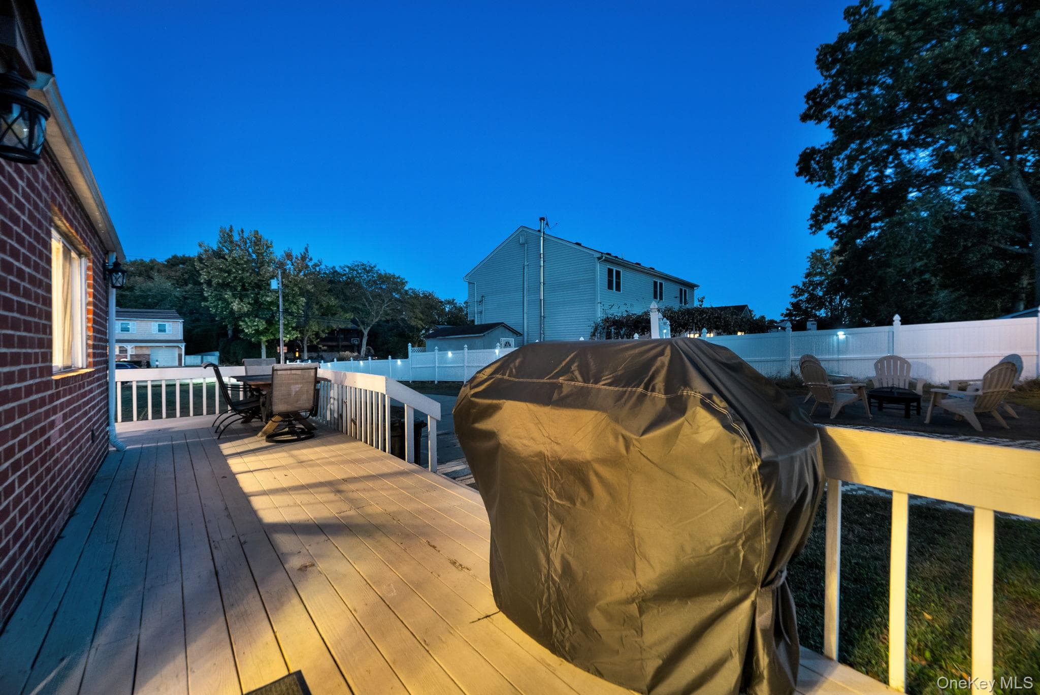 629 East Drive thumbnail 46