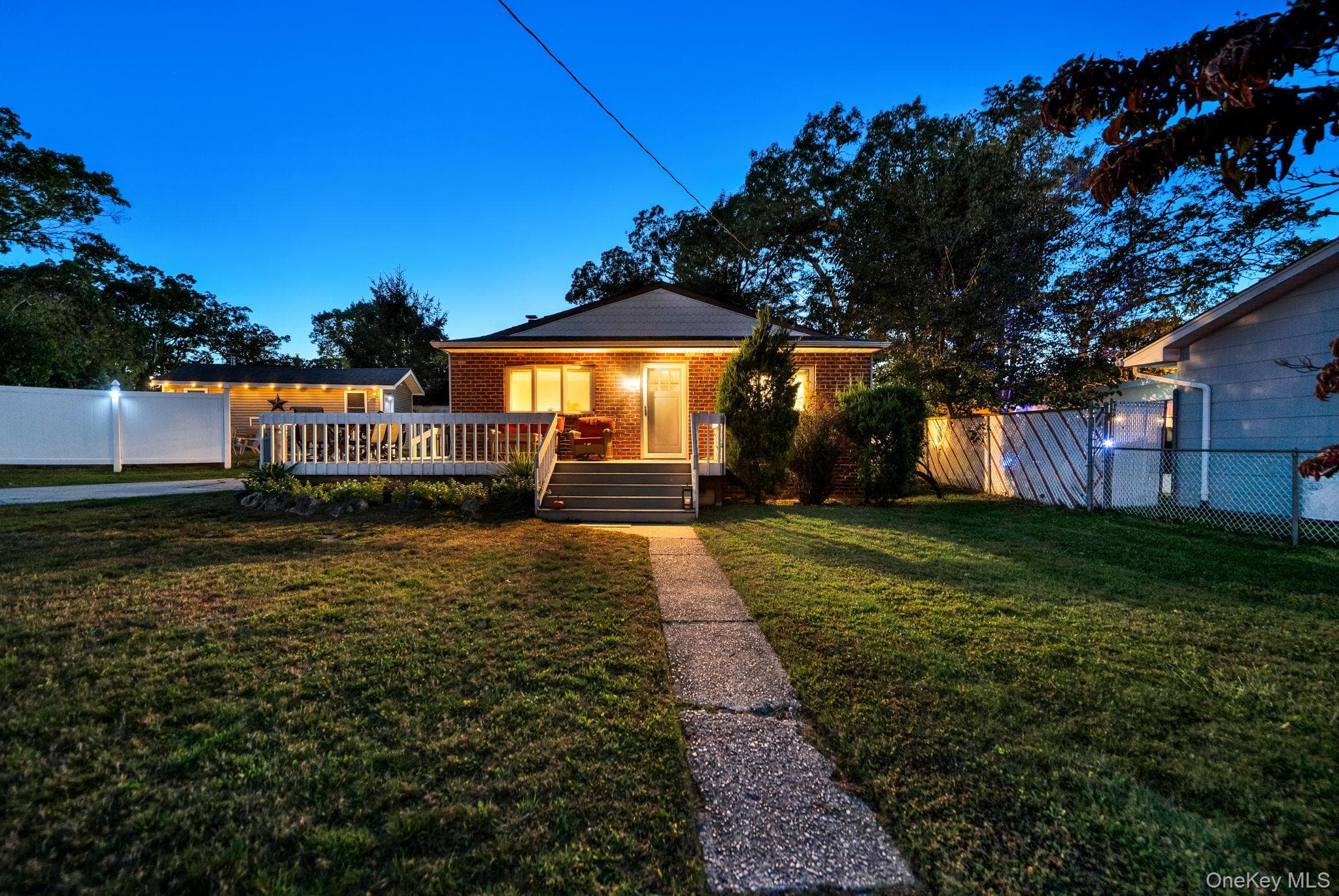 629 East Drive thumbnail 2