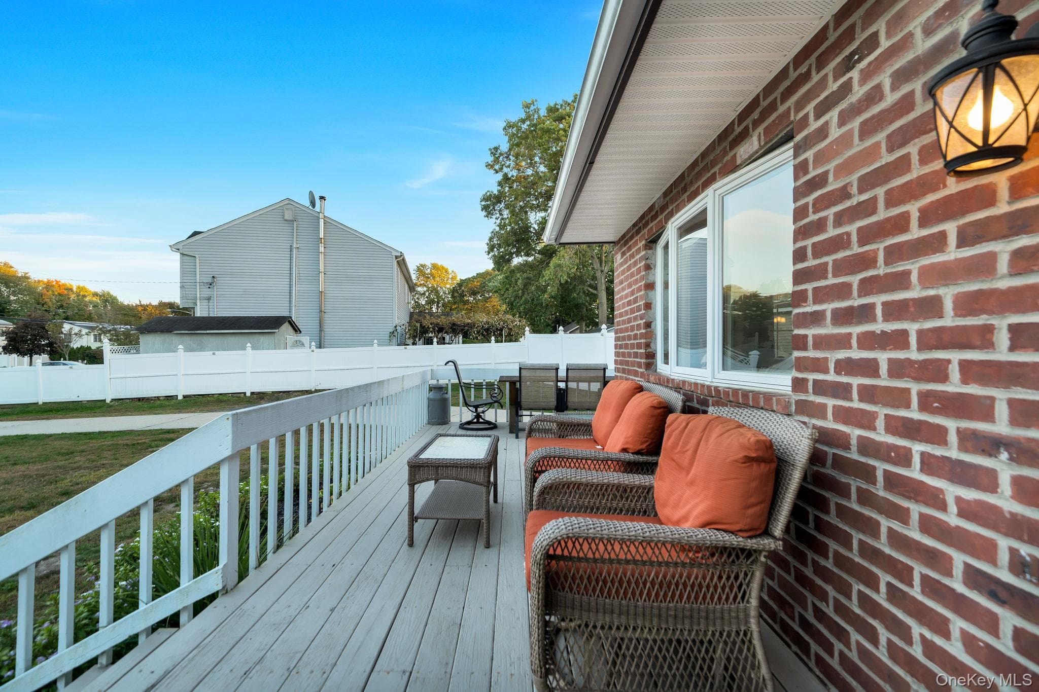 629 East Drive thumbnail 39