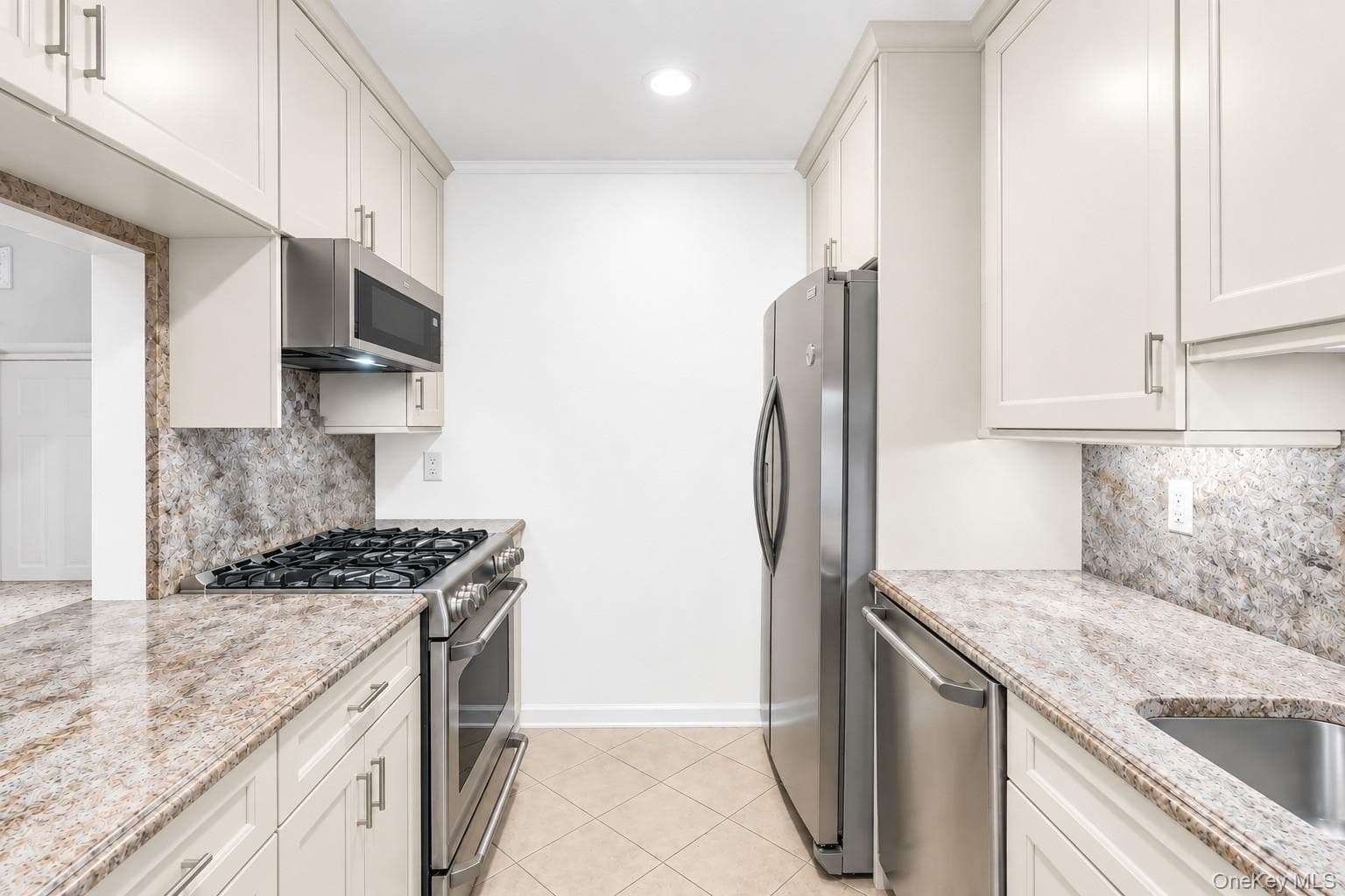 12303 Lax Avenue Unit: B thumbnail 5