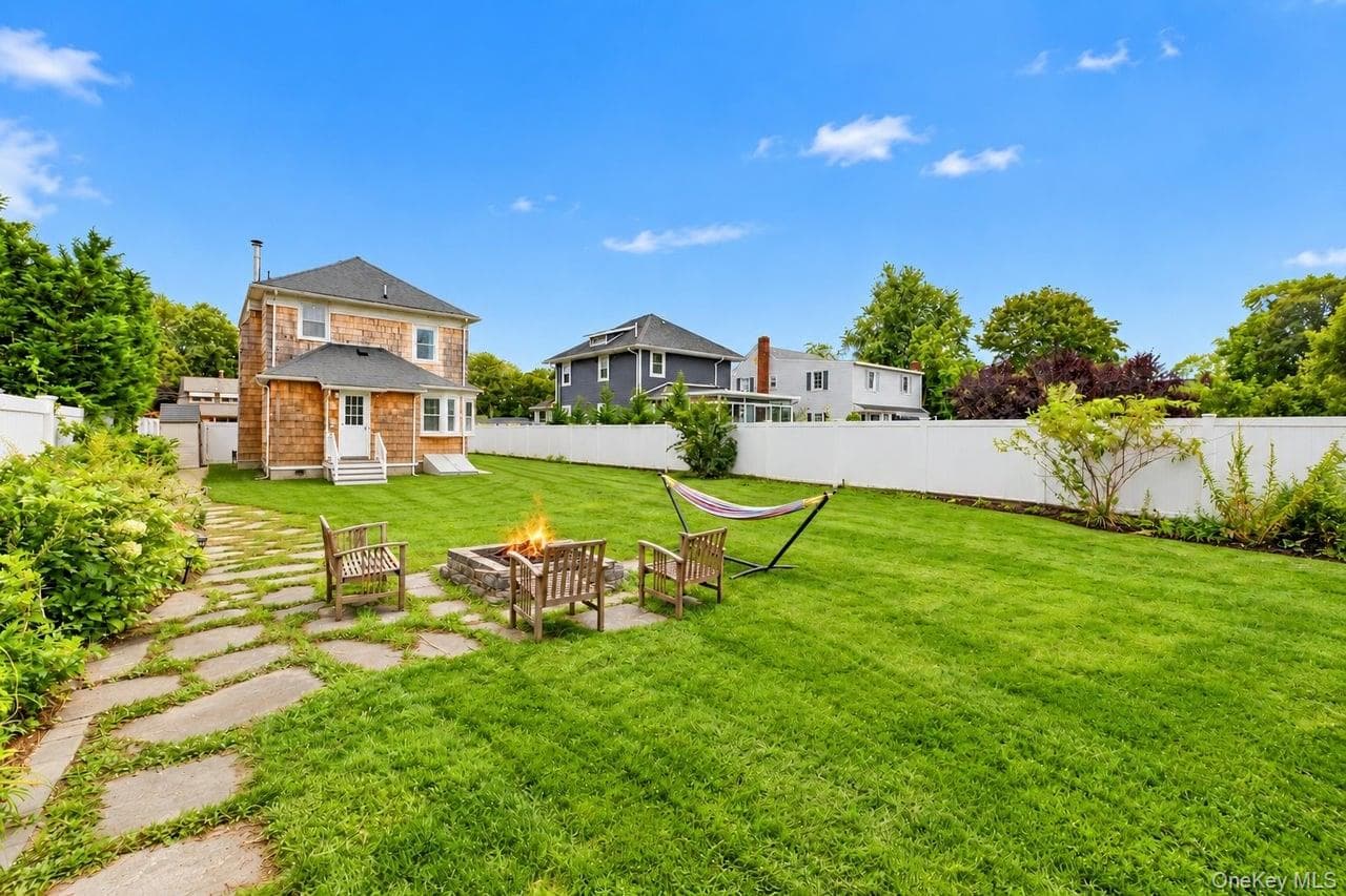 52 Lee Avenue thumbnail 12