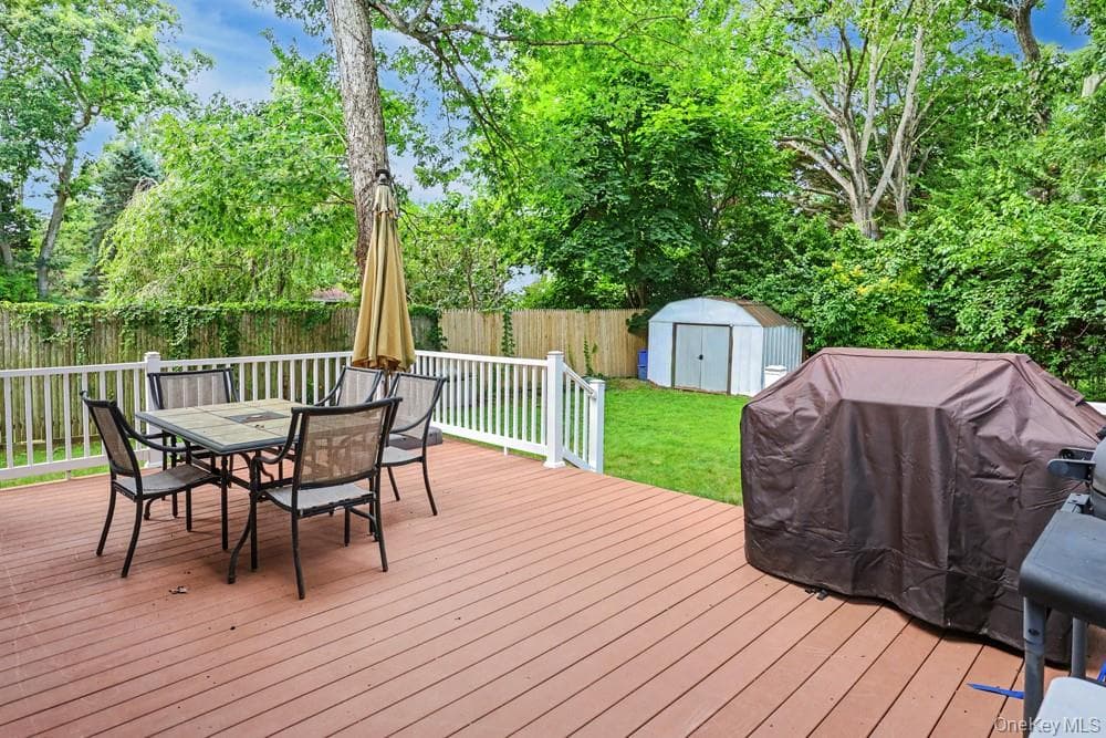555 N Windsor Avenue thumbnail 23