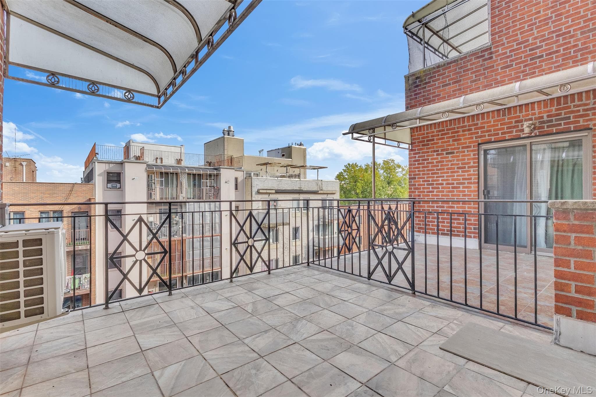 7119 162nd Street Unit: 4E thumbnail 21