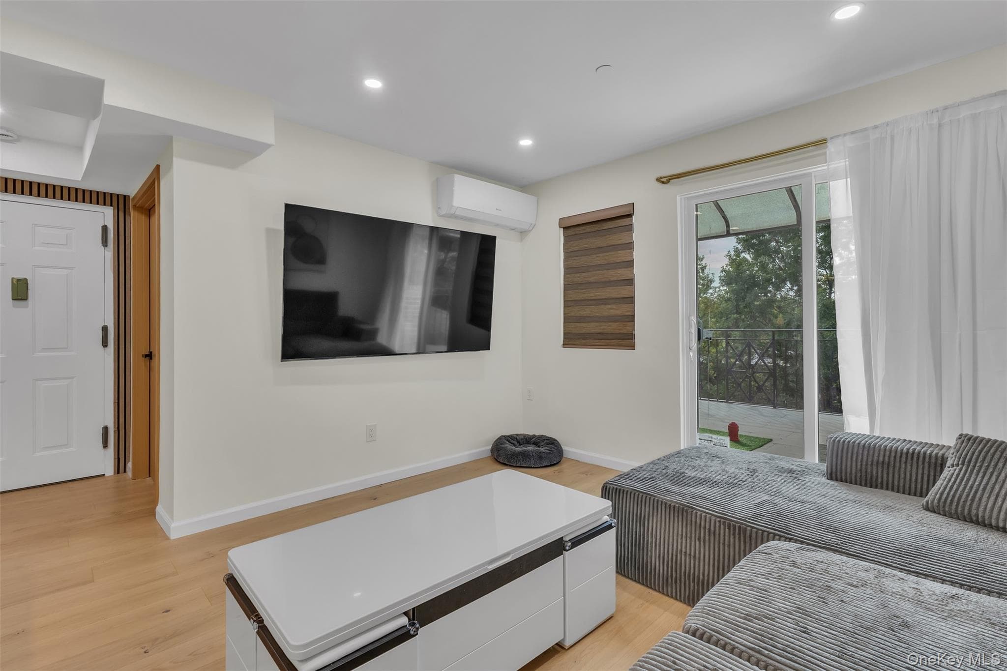 7119 162nd Street Unit: 4E thumbnail 14