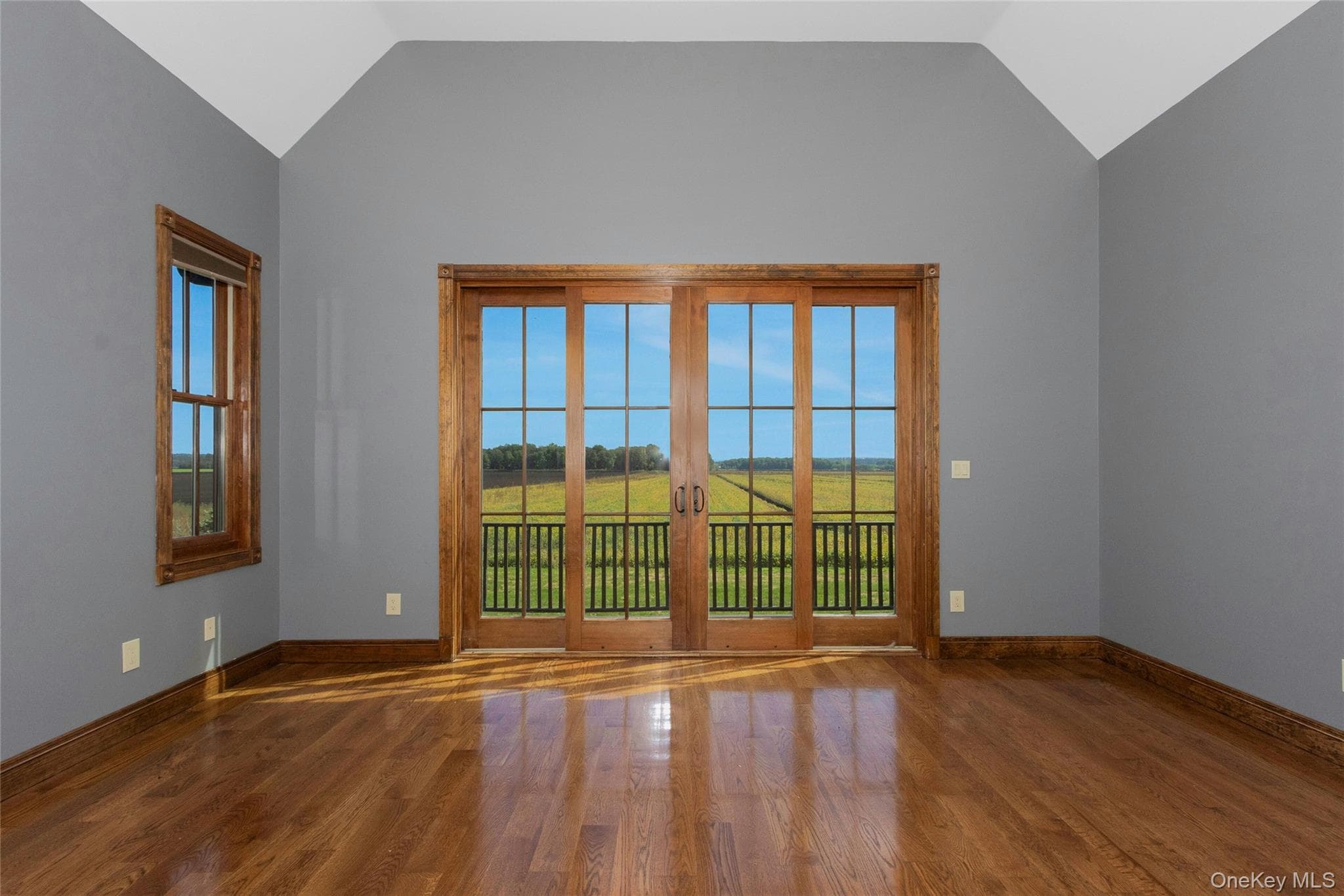 231 Celery Avenue thumbnail 16