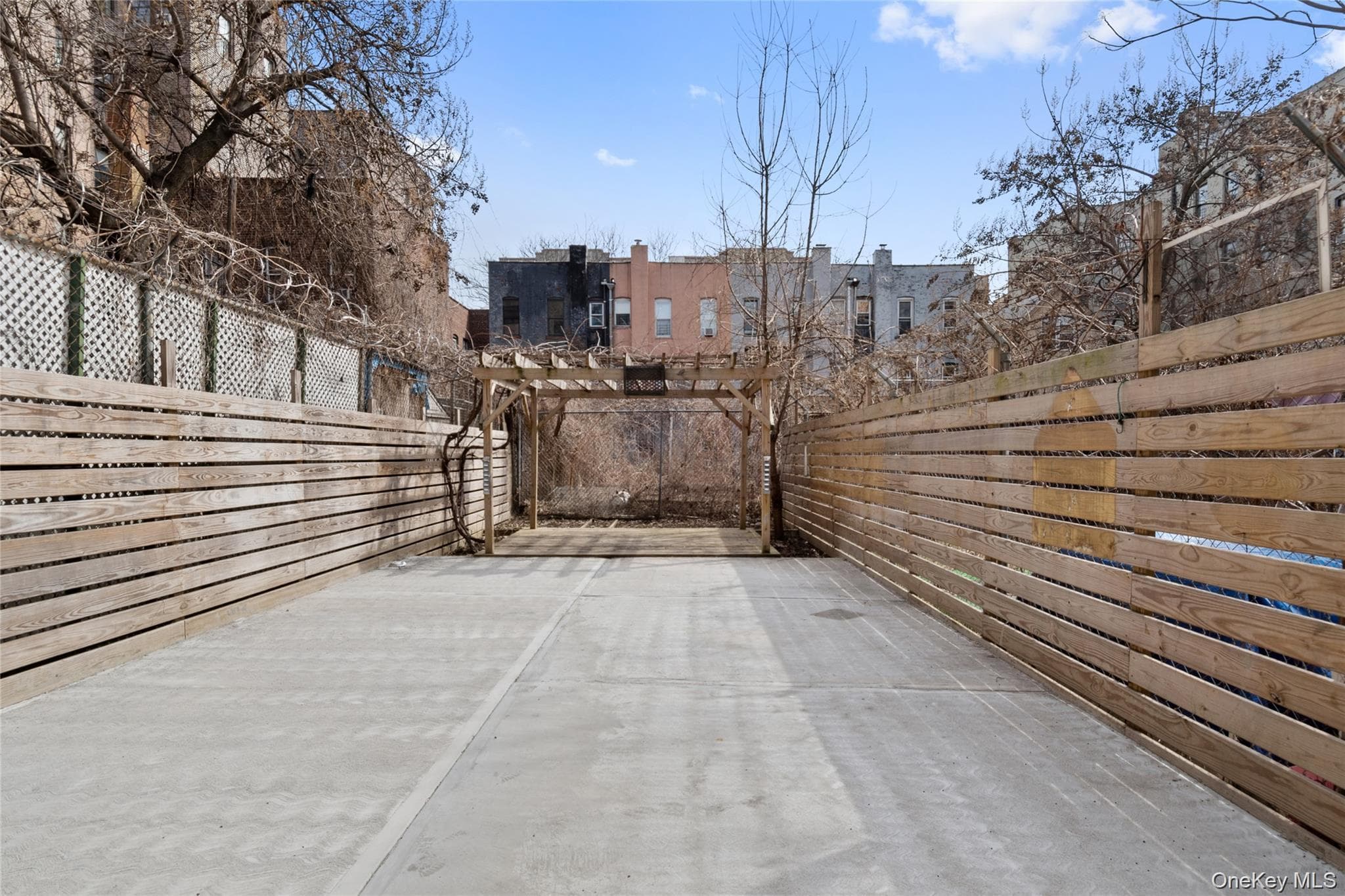 2308 Morris Avenue thumbnail 28