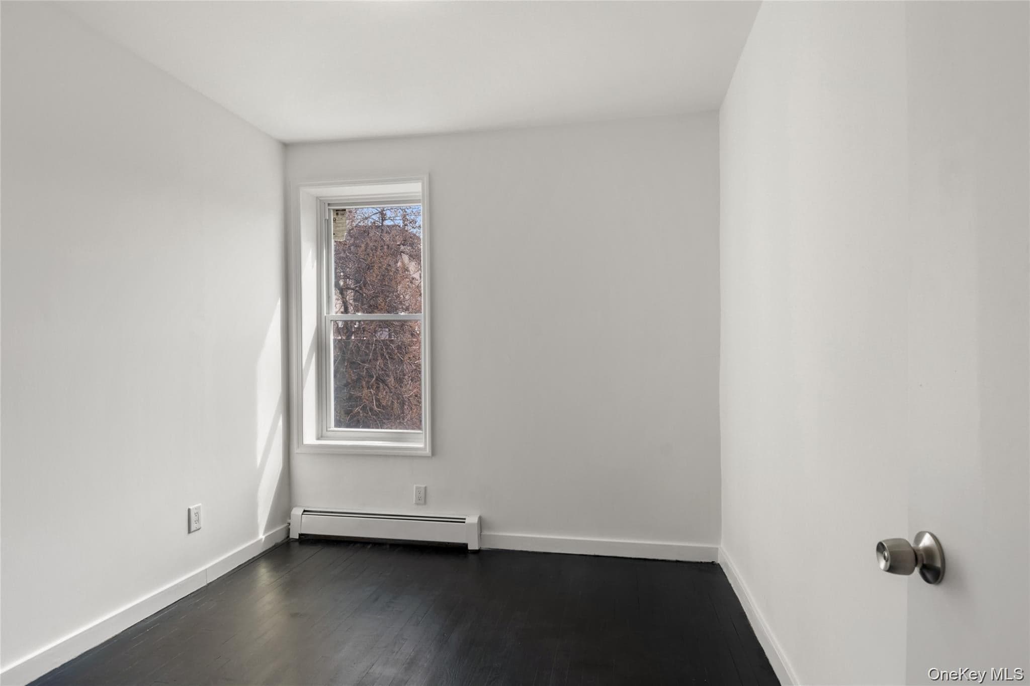 2308 Morris Avenue thumbnail 19