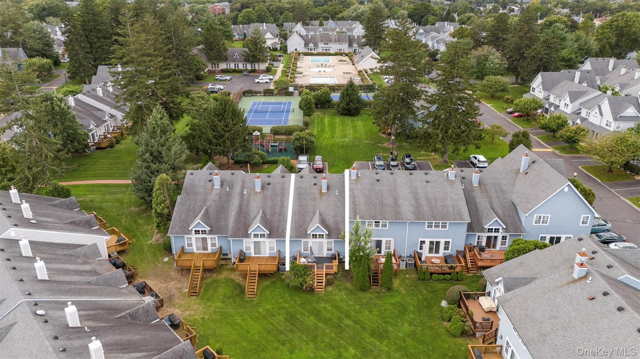 5 Spruce Lane thumbnail 36