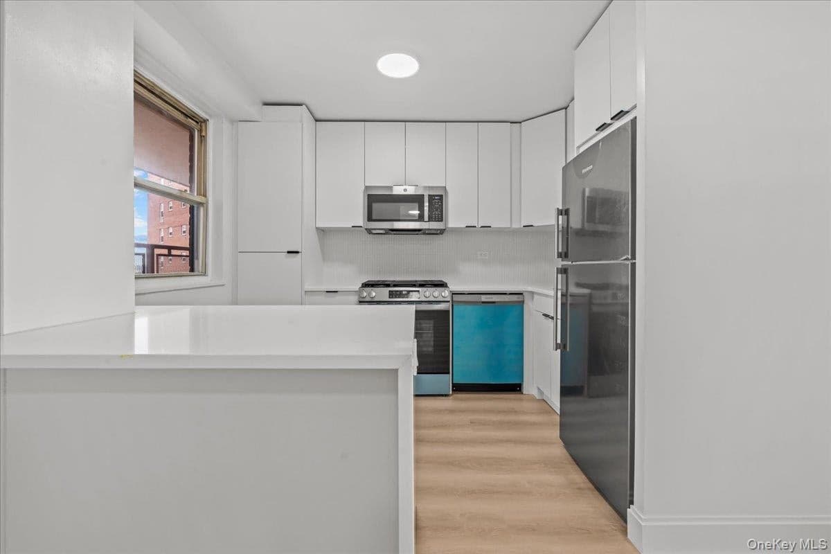 5800 Arlington Avenue Unit: 11T thumbnail 4