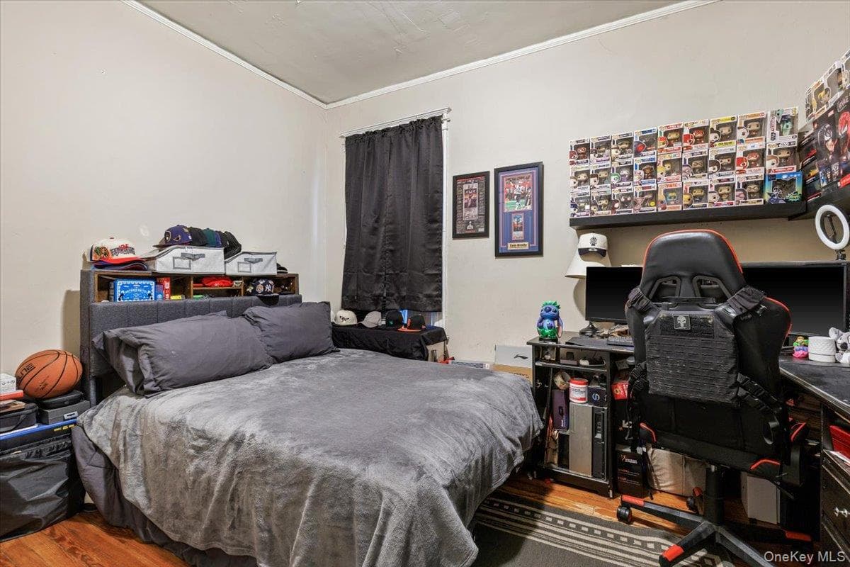 204 Voss Avenue thumbnail 25