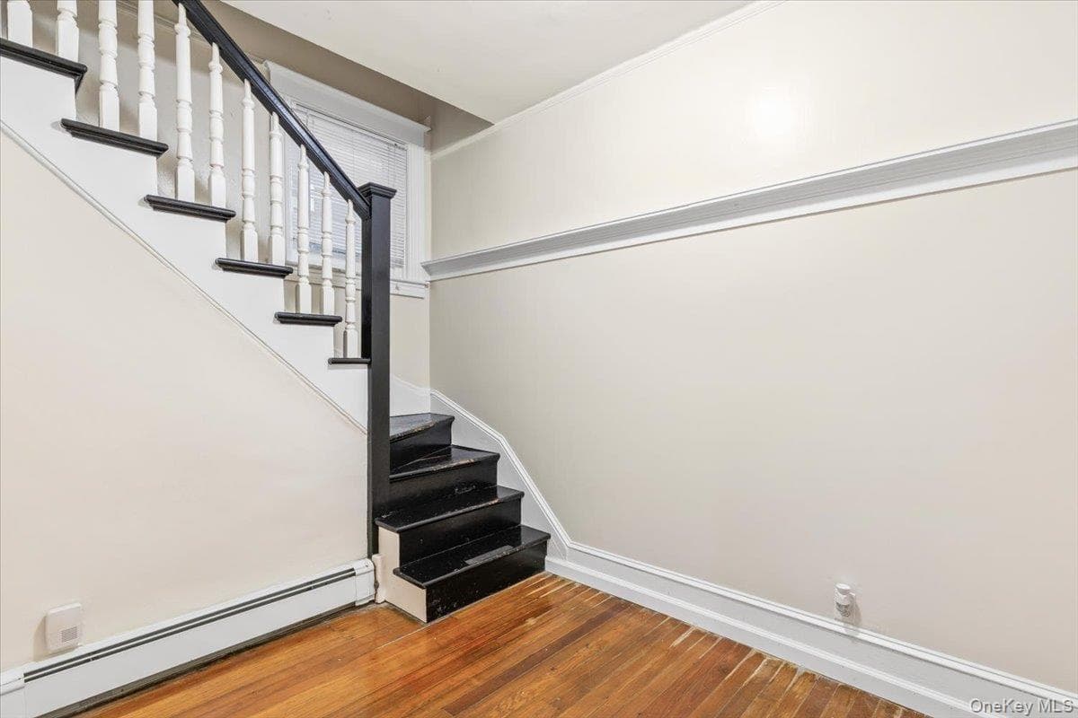 204 Voss Avenue thumbnail 11