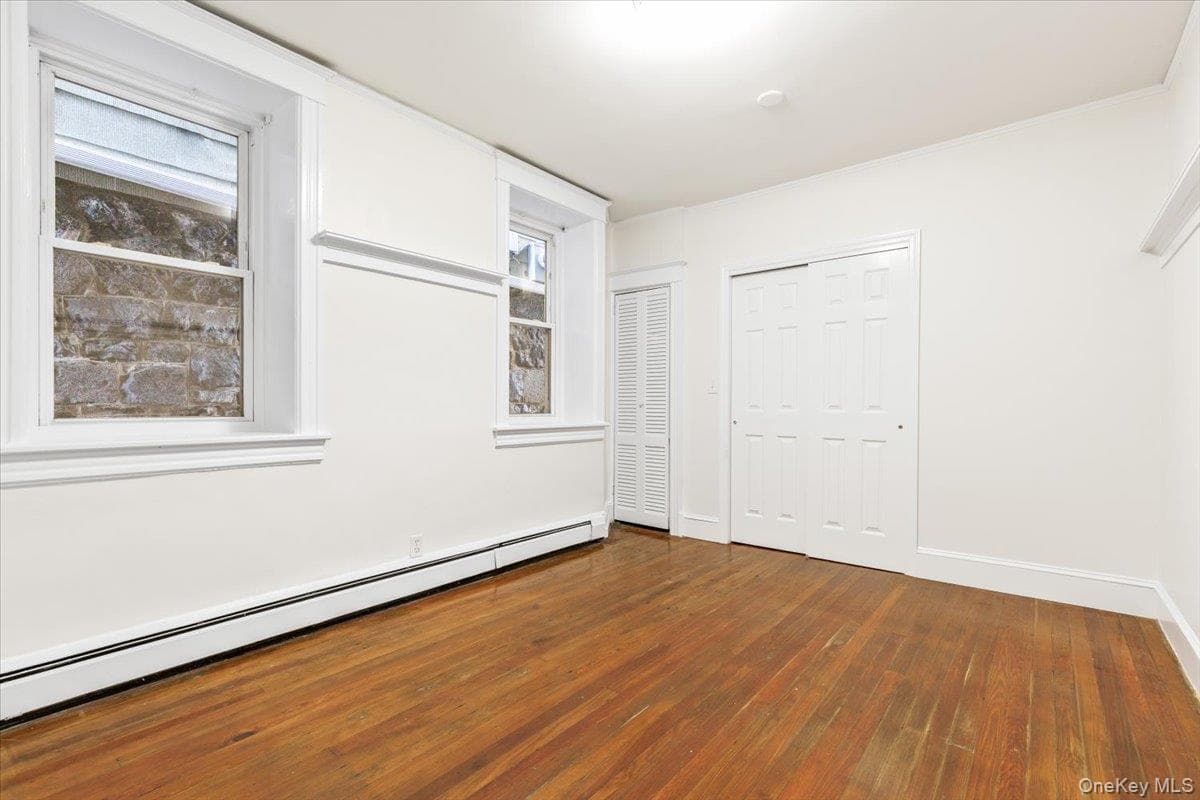 204 Voss Avenue thumbnail 8
