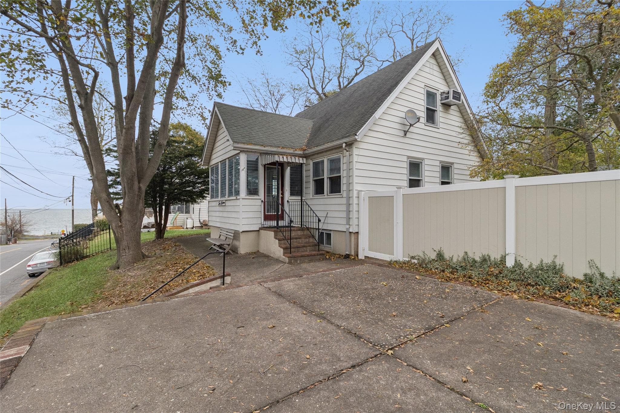 215 Hallock Landing Road thumbnail 31