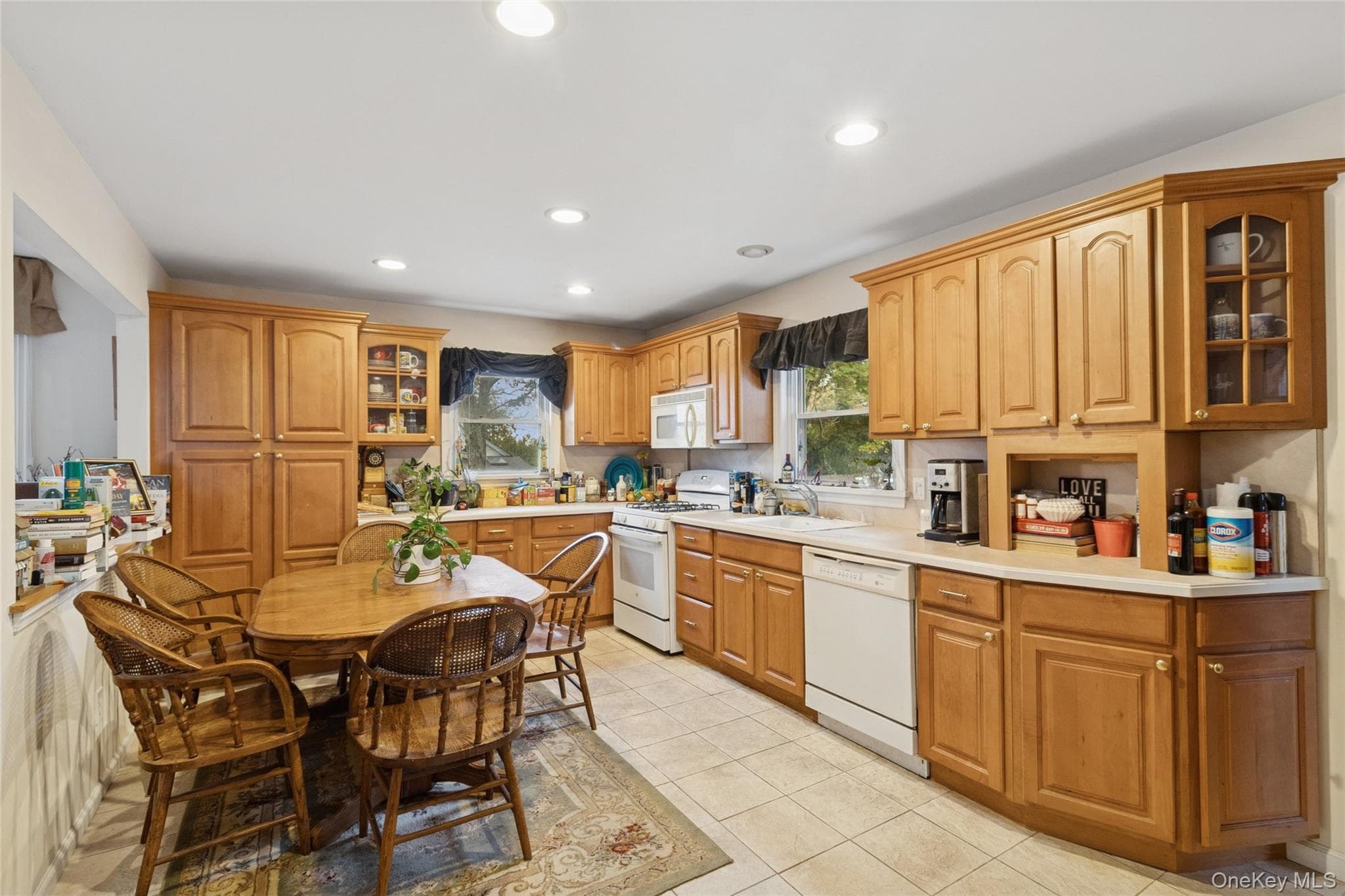 215 Hallock Landing Road thumbnail 6