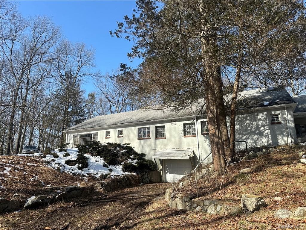 2215 Greenville Turnpike thumbnail 13