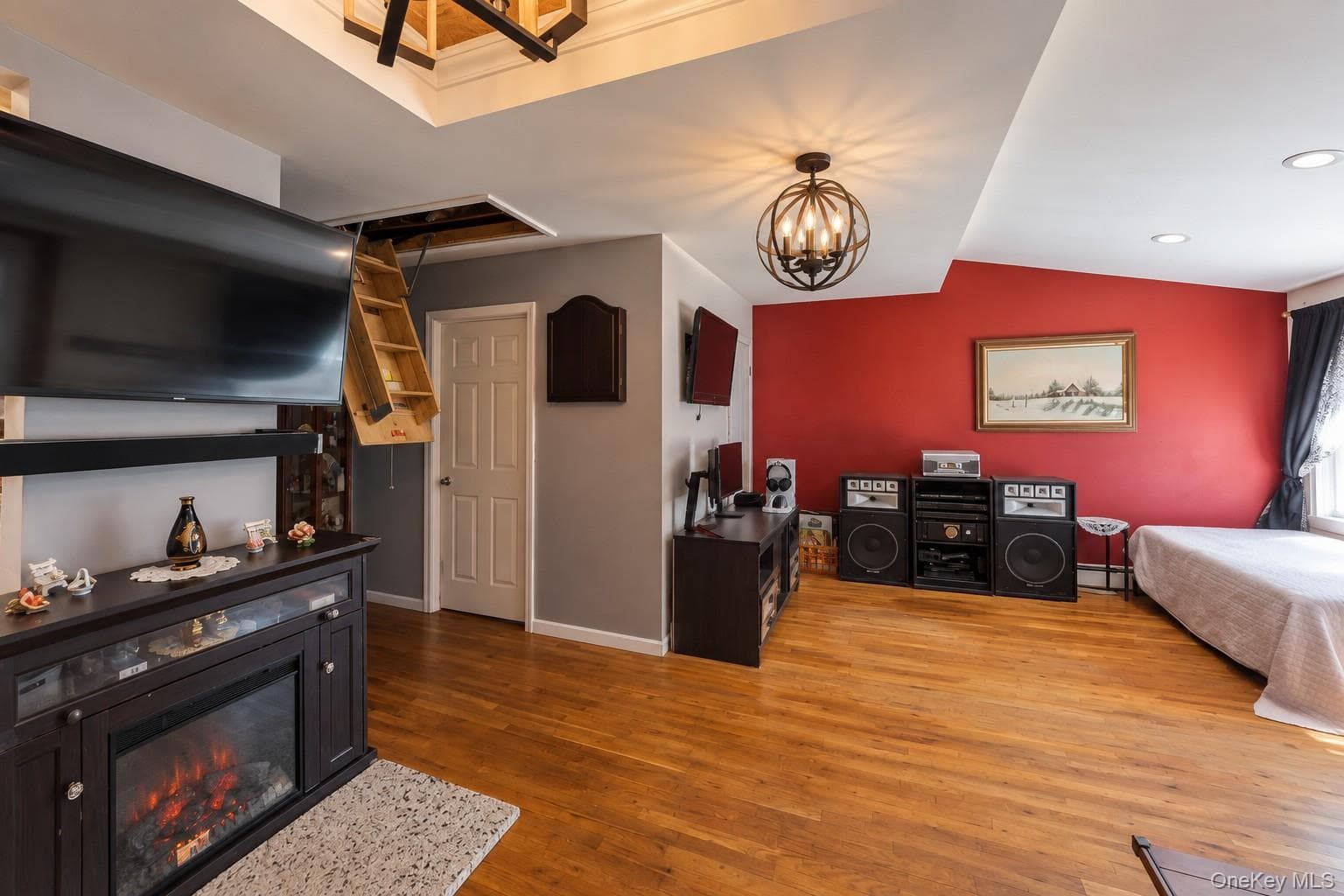 25 Tamarack Road thumbnail 6