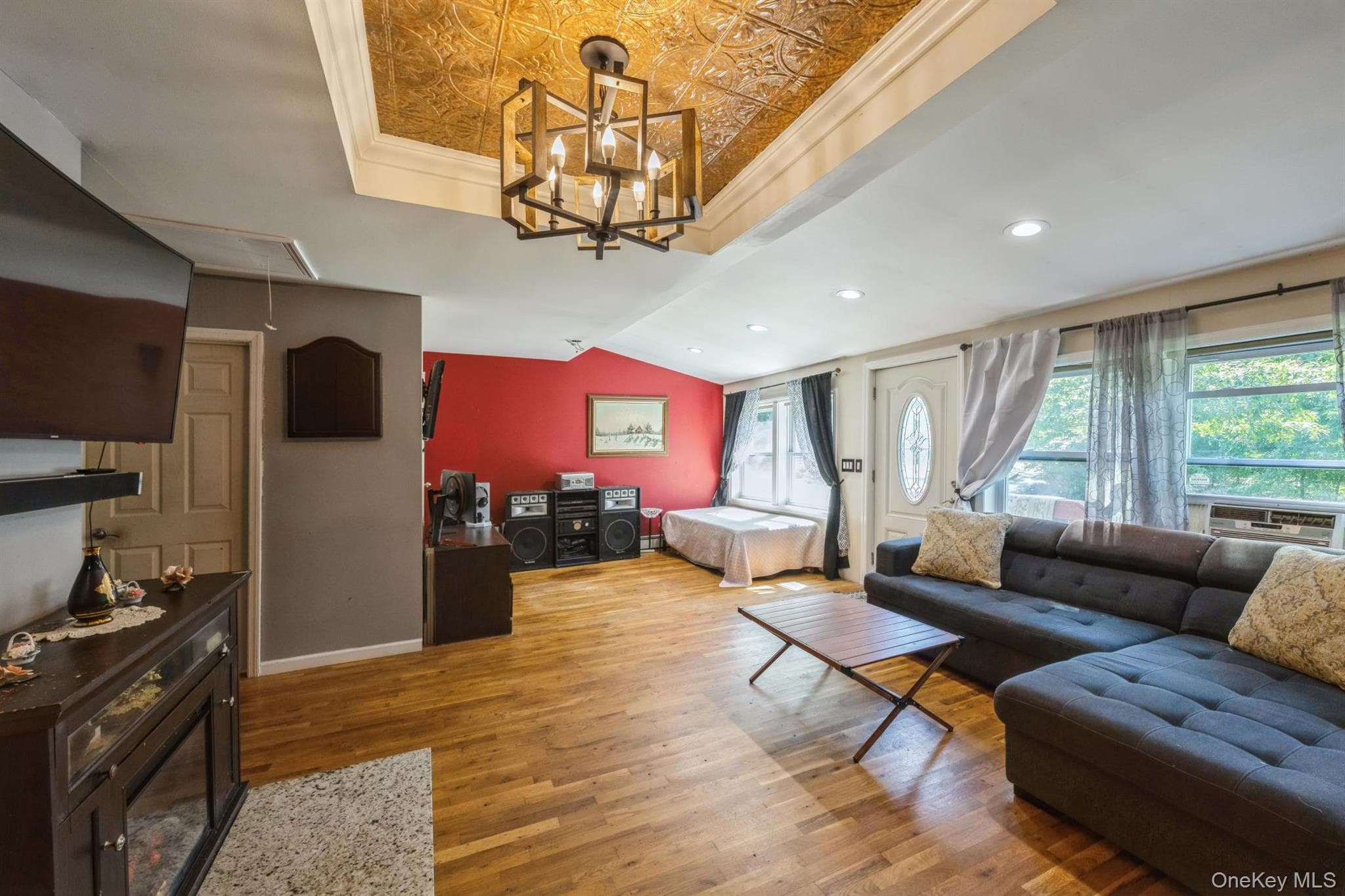 25 Tamarack Road thumbnail 8