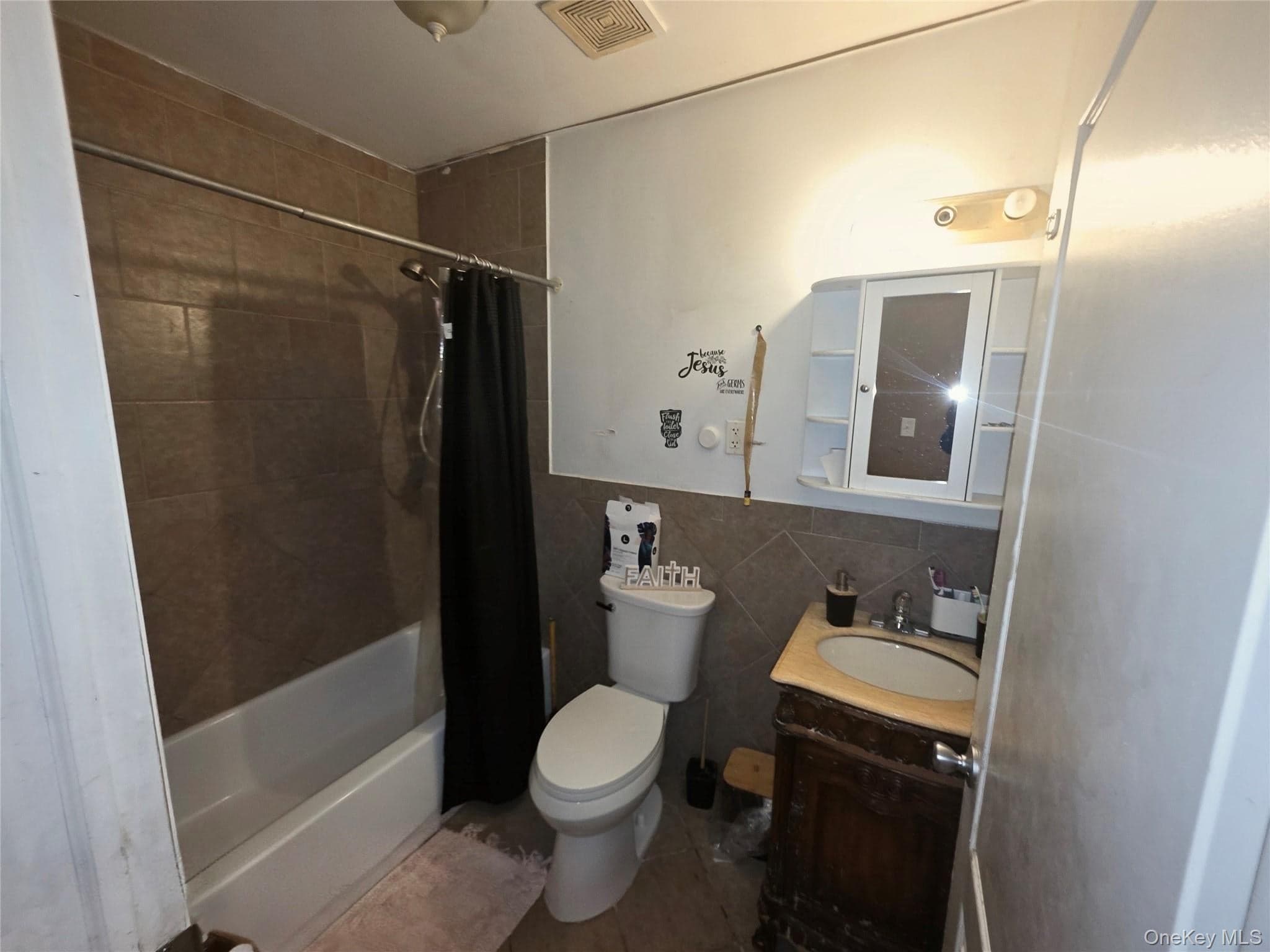 21531 Hollis Avenue thumbnail 12