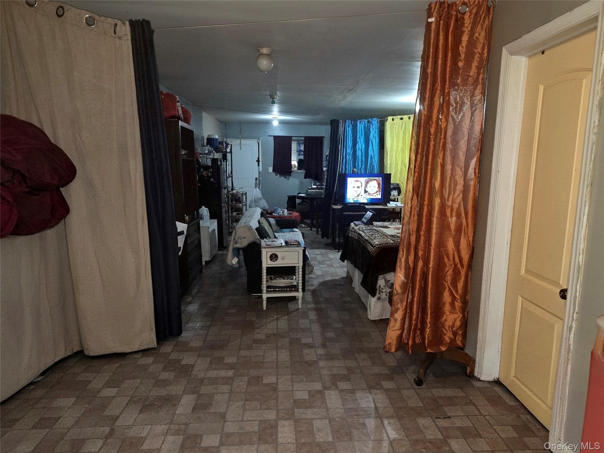 21531 Hollis Avenue thumbnail 25
