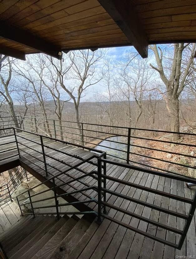 60 Woods Road thumbnail 41