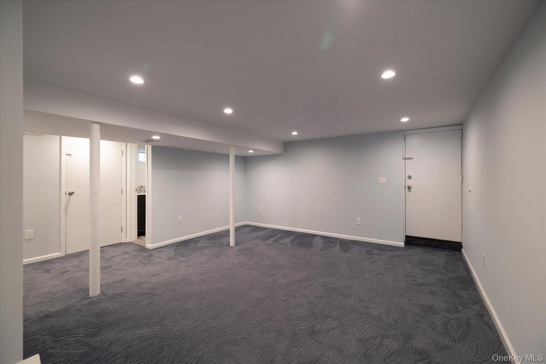 2126 Howell Street thumbnail 33