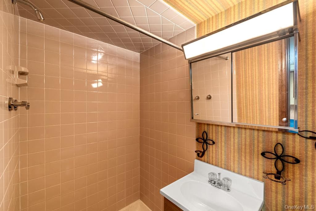 11 Carnelli Court thumbnail 38