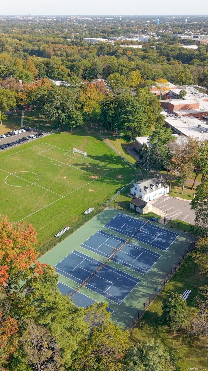 14 Fairway Drive thumbnail 37