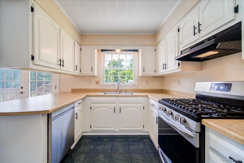 207 Butter Hill Drive thumbnail 23