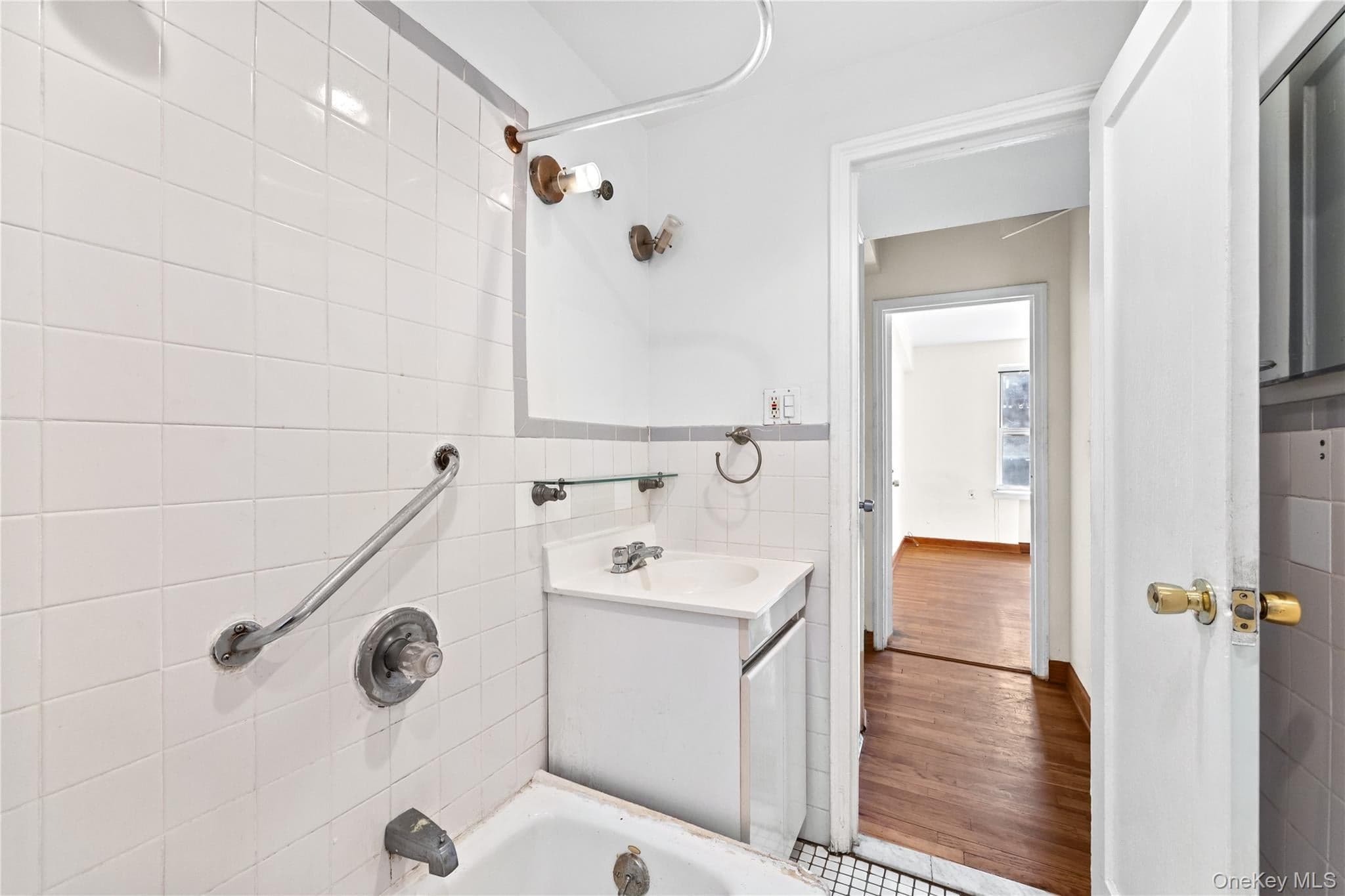 141-21 78th Road Rd Unit: 1B thumbnail 14