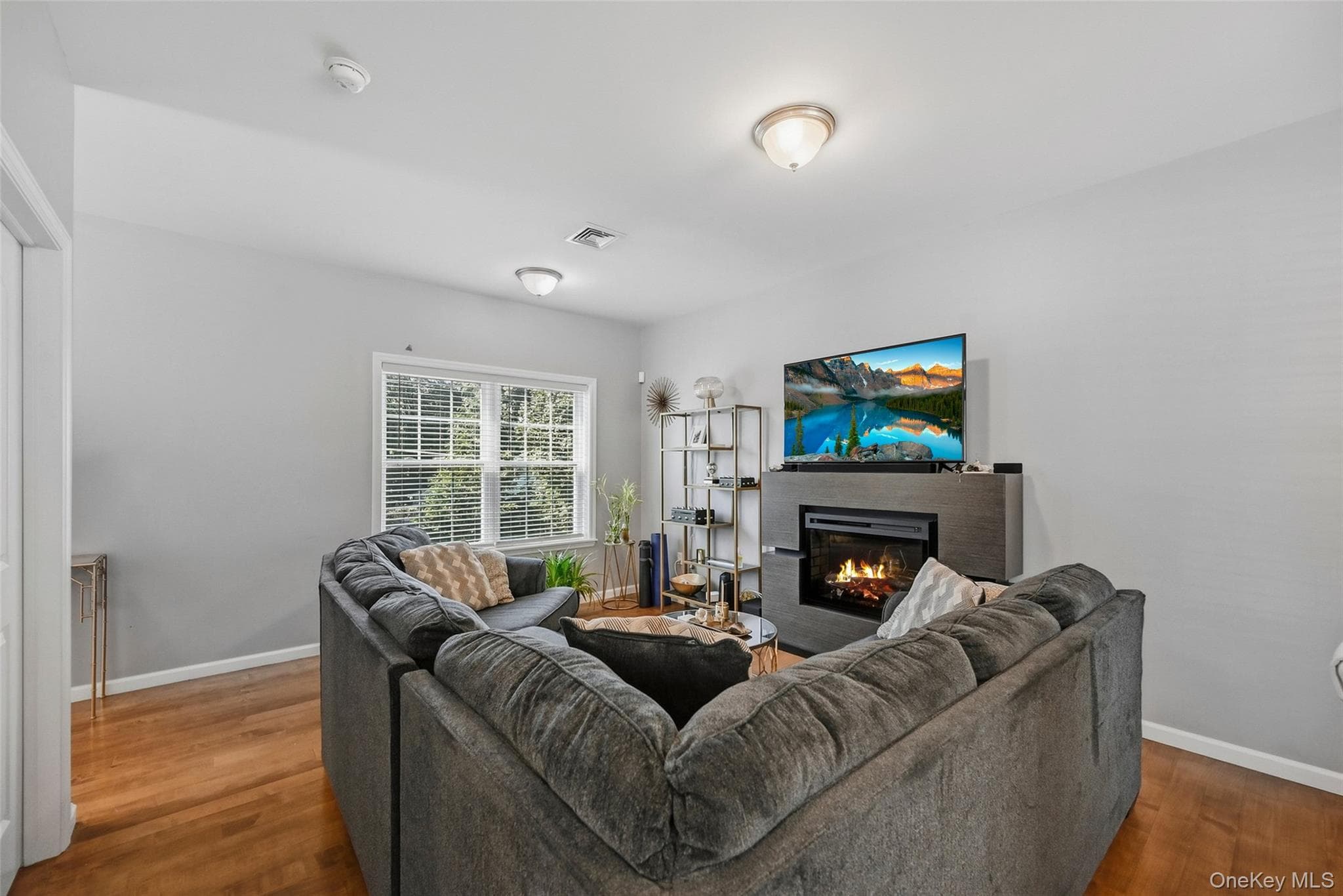 214 Prospect Street thumbnail 7