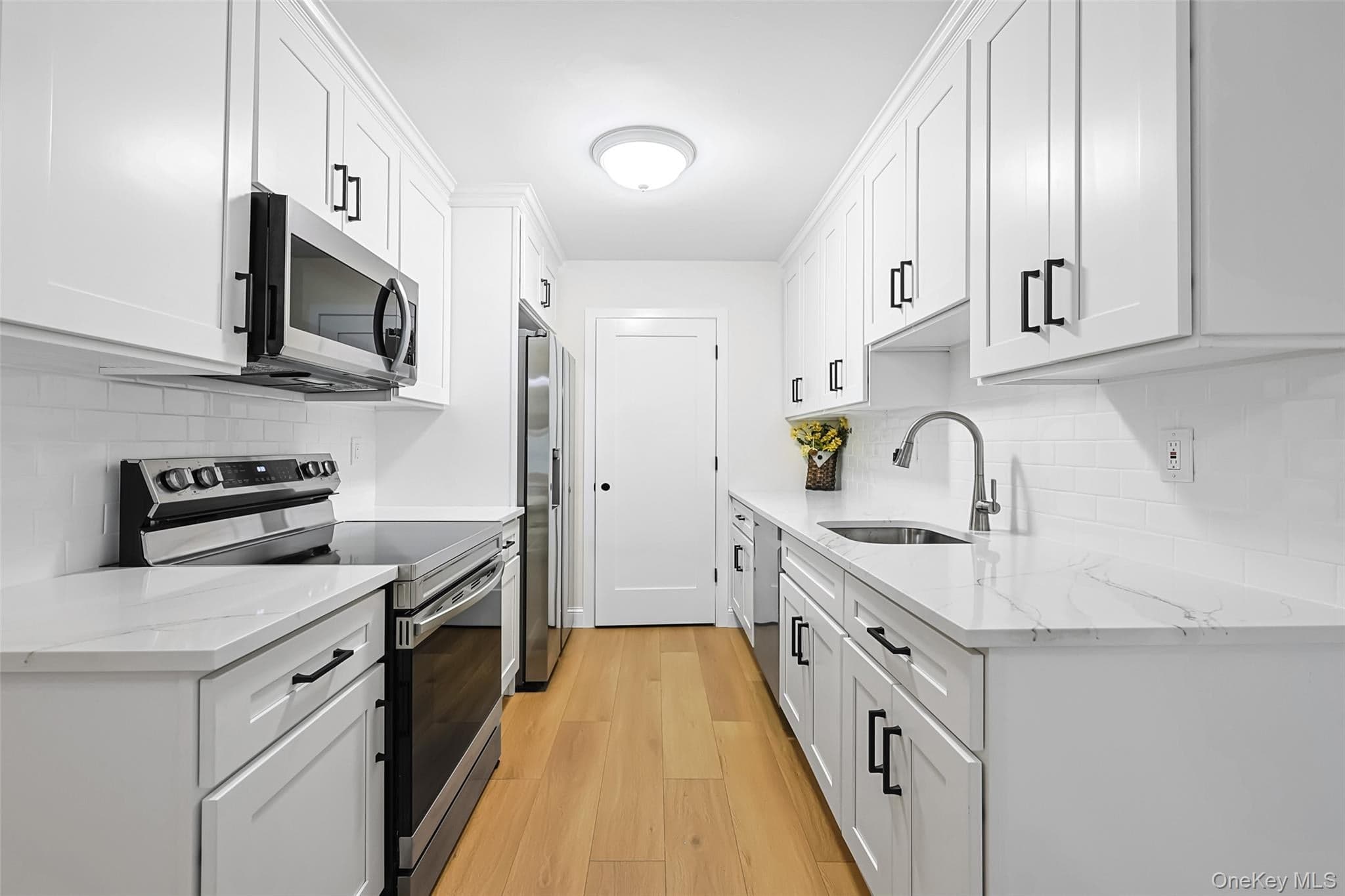 708 W Cabot Court Unit: 708 thumbnail 3