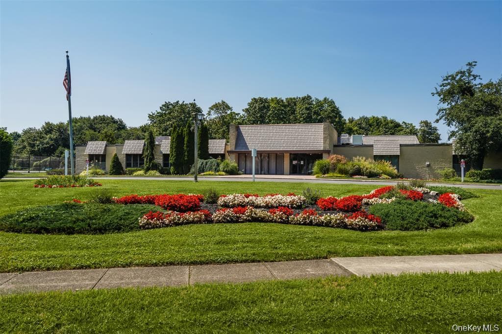 708 W Cabot Court Unit: 708 thumbnail 18