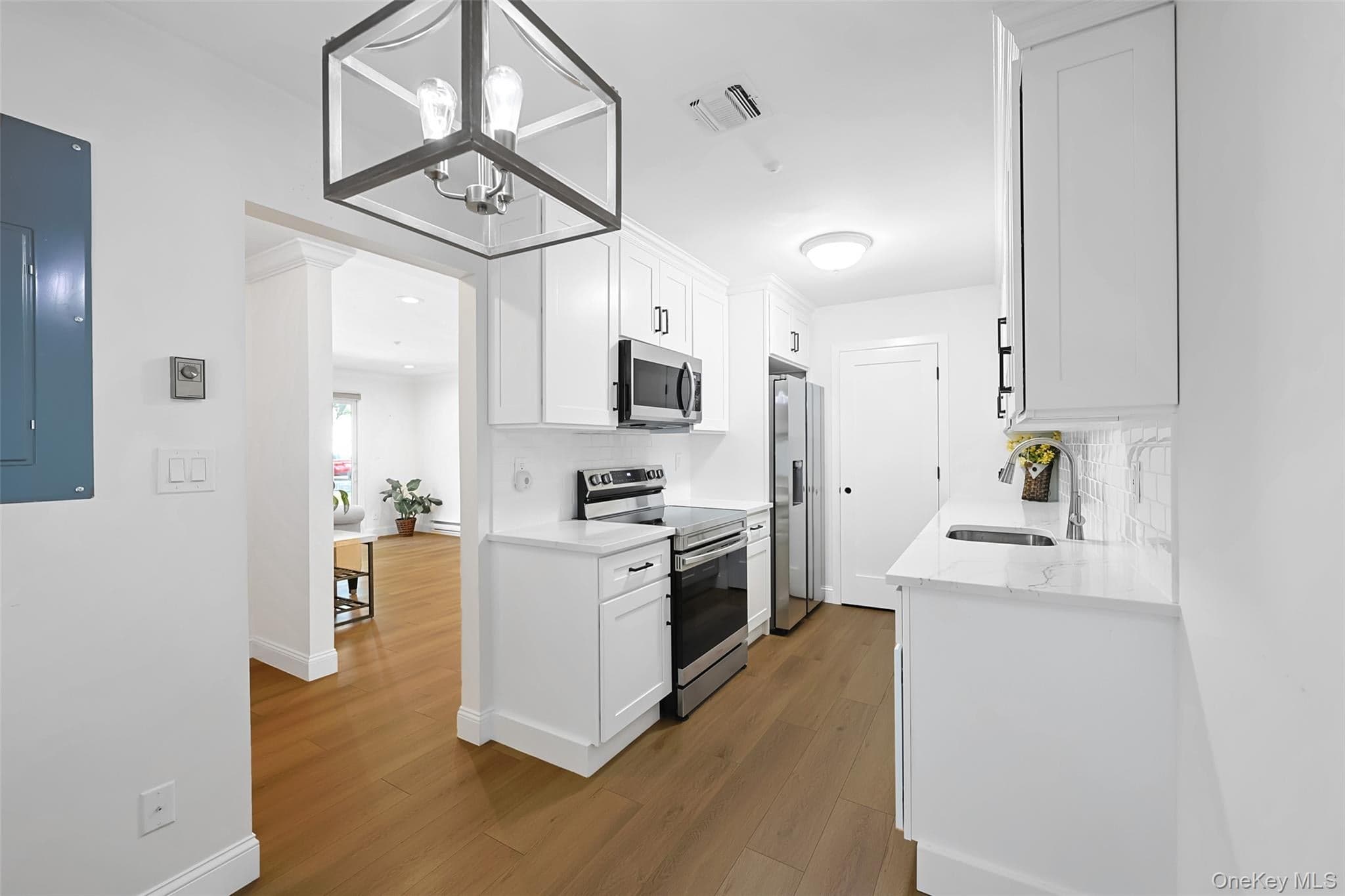708 W Cabot Court Unit: 708, Saint James