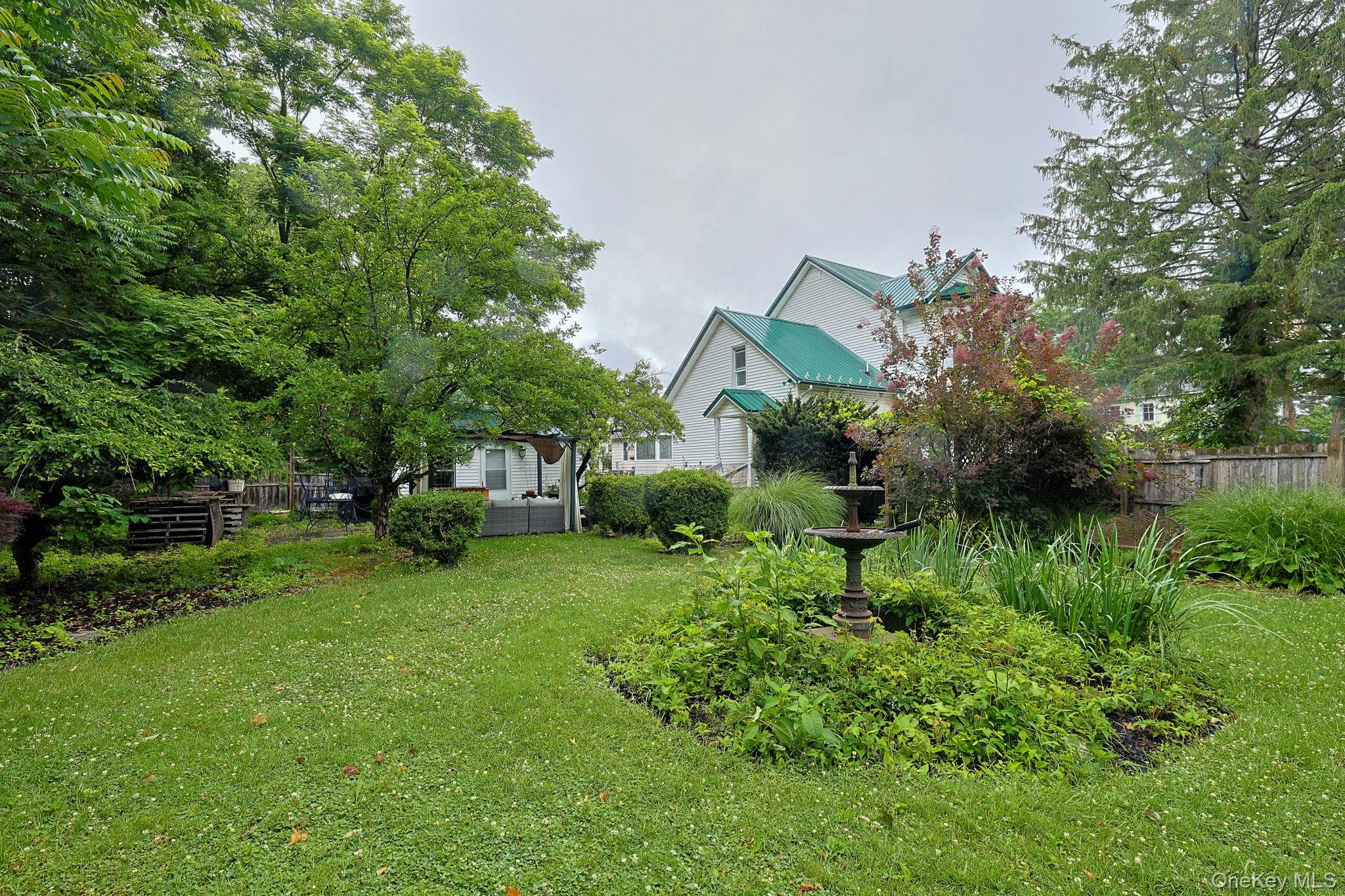 8 Bartlett Street thumbnail 24