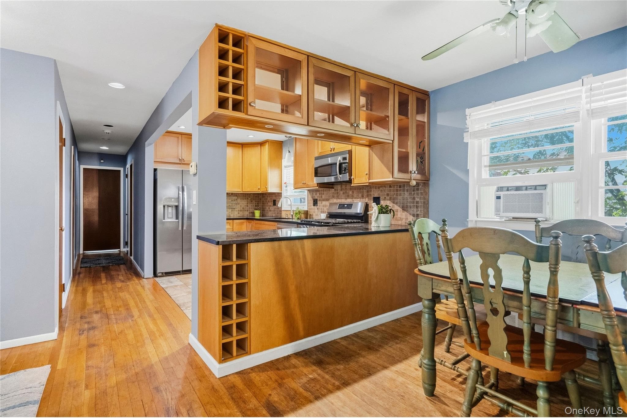 1691 Ivanhoe Drive thumbnail 9