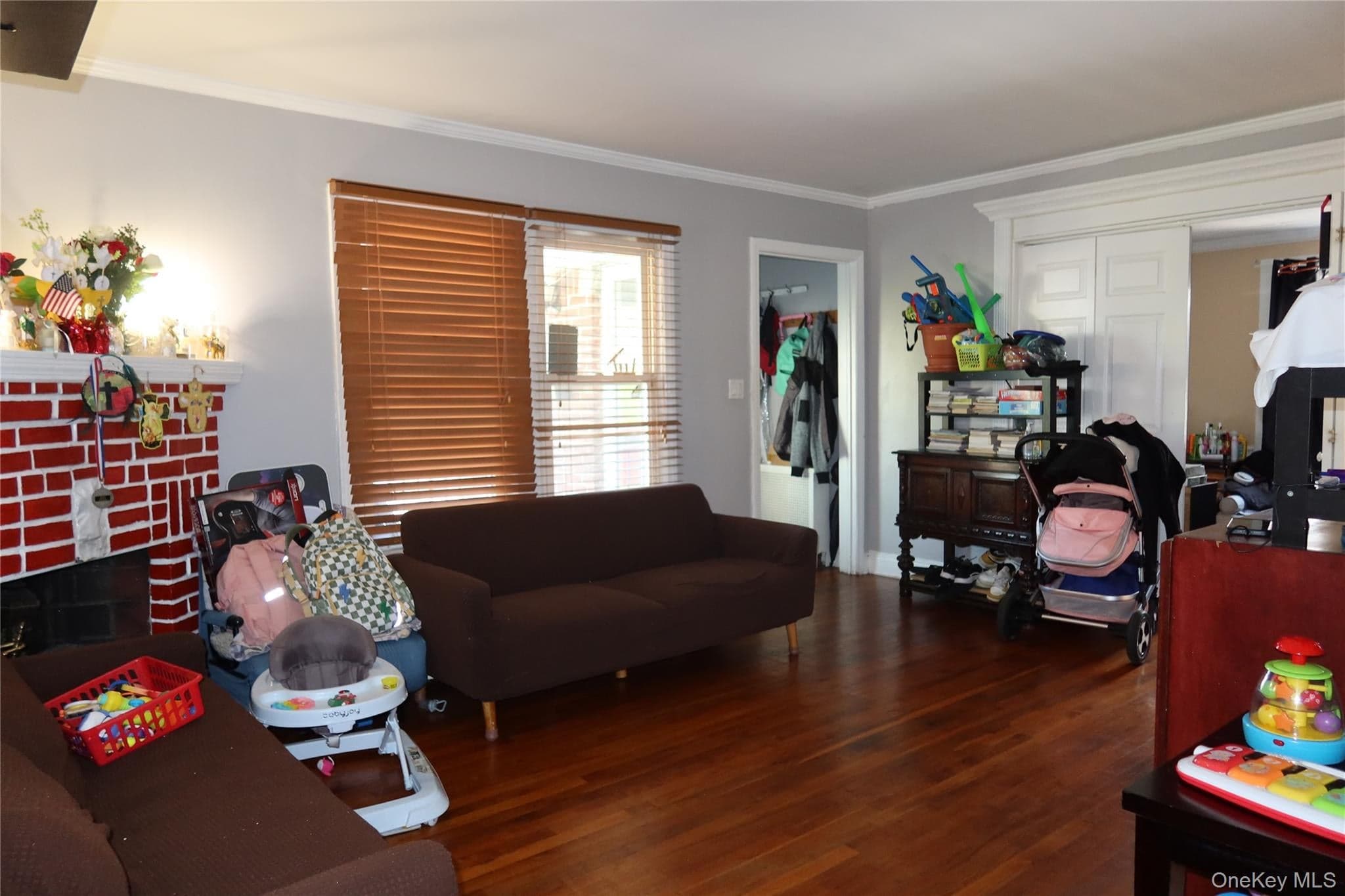 22 Oakland Avenue thumbnail 3