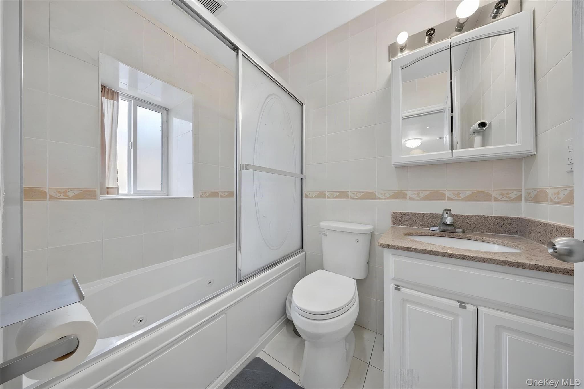 245-71 61st Avenue thumbnail 16