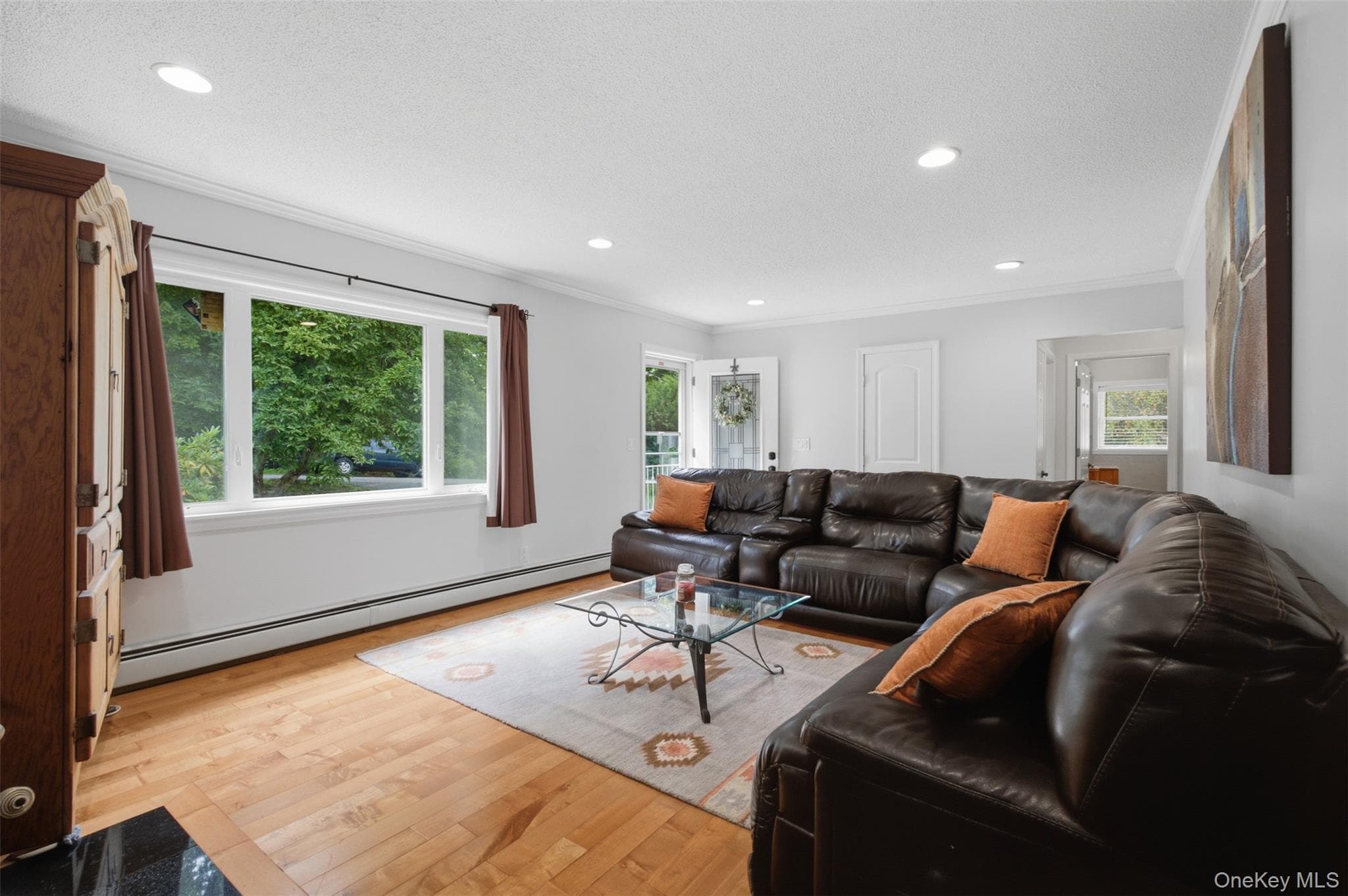 8 Arbutus Street thumbnail 9
