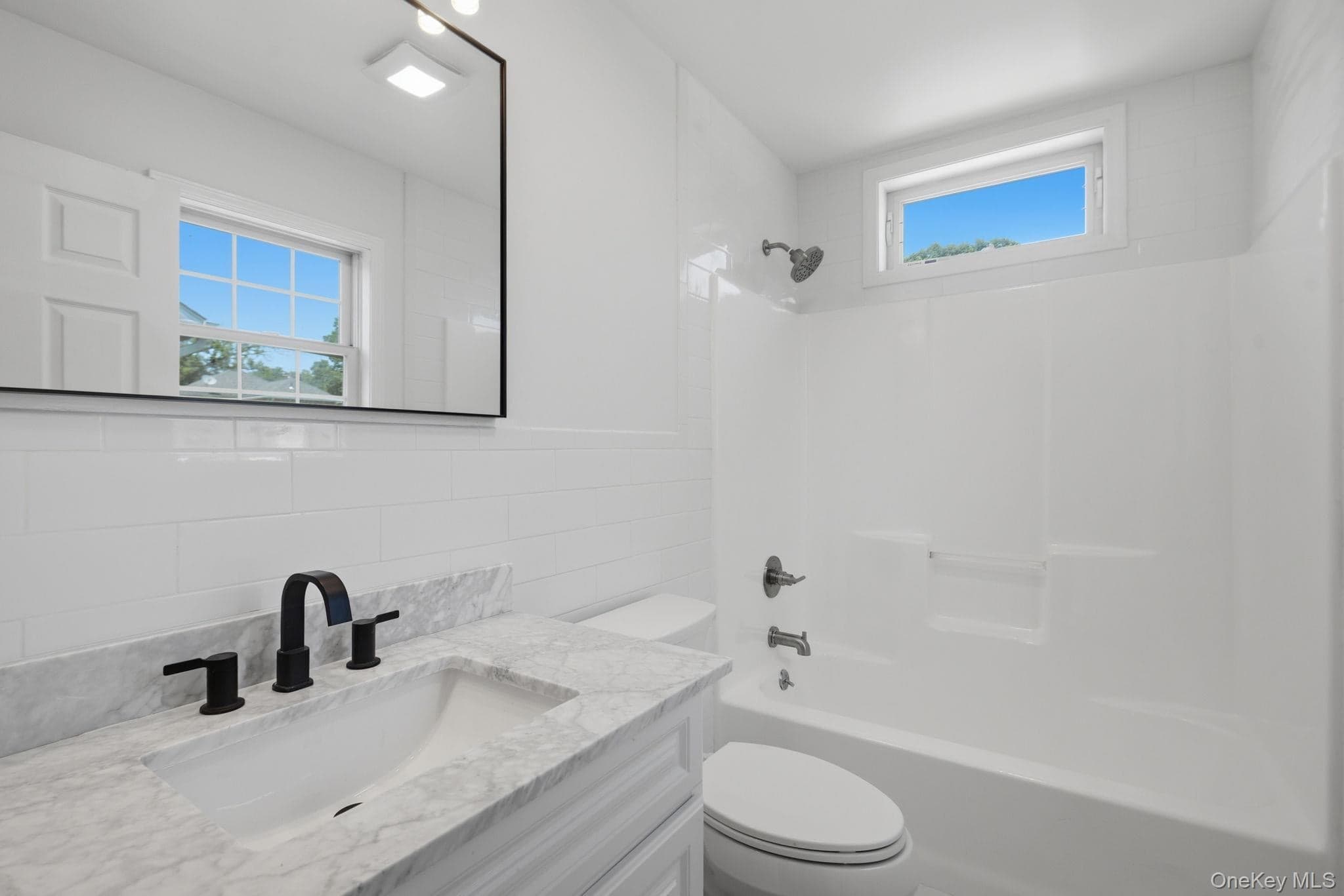 37 N Cedar Street thumbnail 16