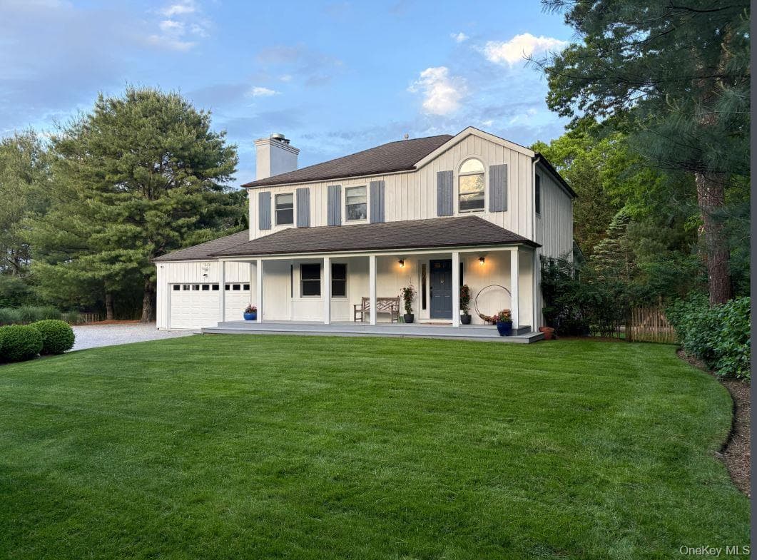 100 Wainscott Nw Road photo 1