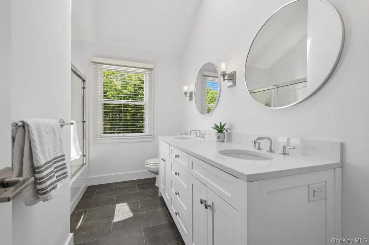 100 Wainscott Nw Road thumbnail 23