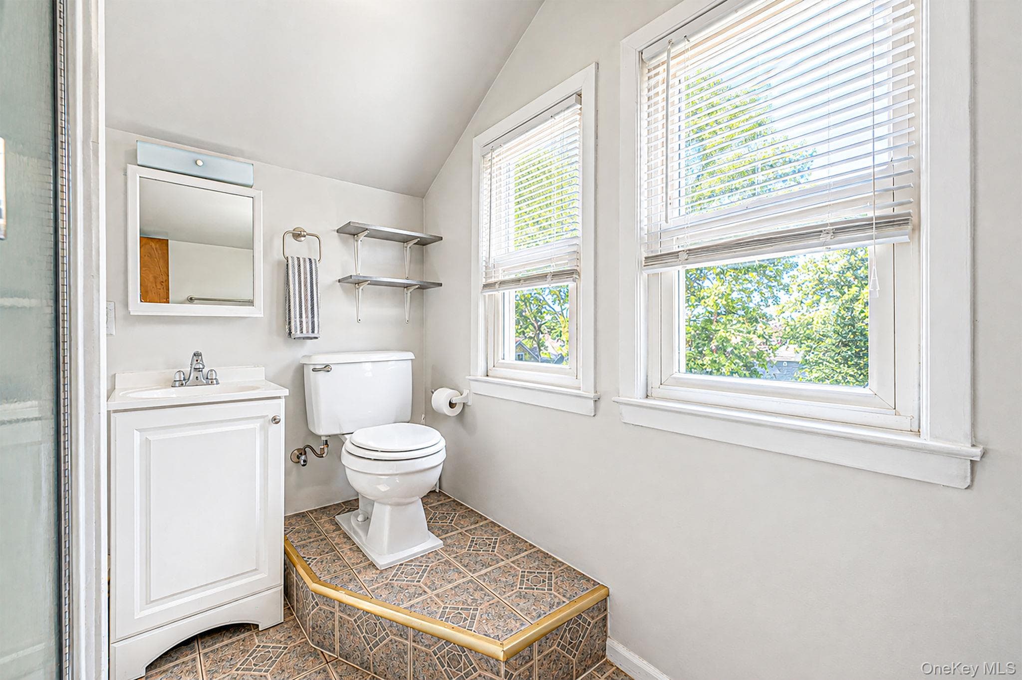 309 Garfield Avenue thumbnail 30