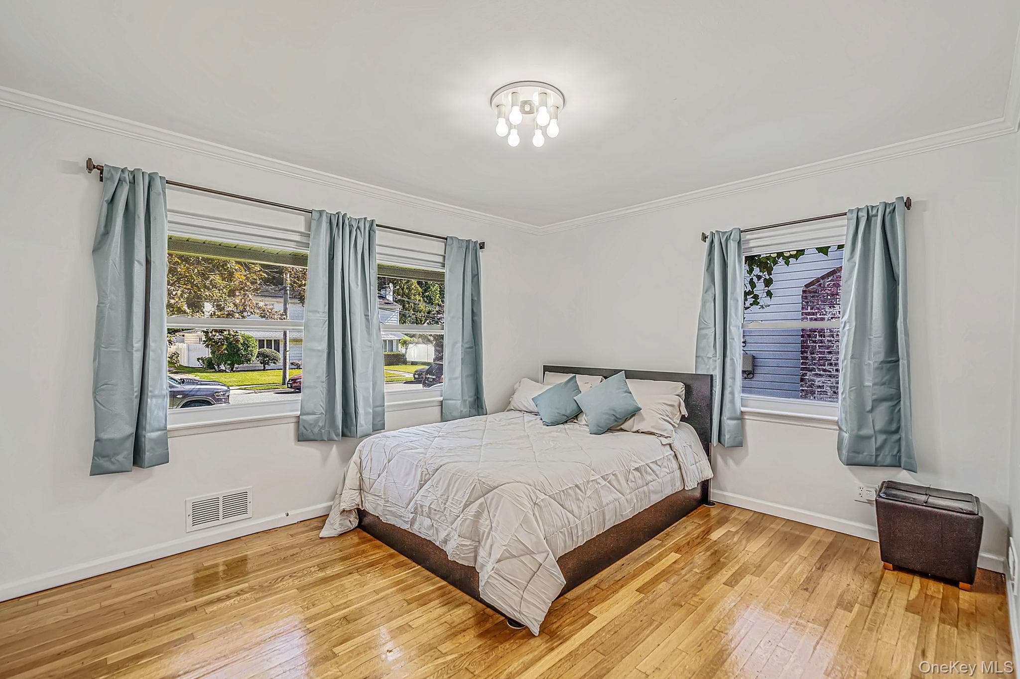 31 Lynwood Drive thumbnail 14