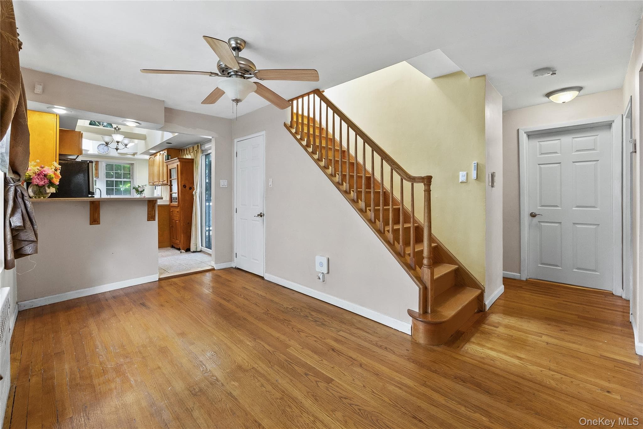 210-05 53rd Avenue thumbnail 5