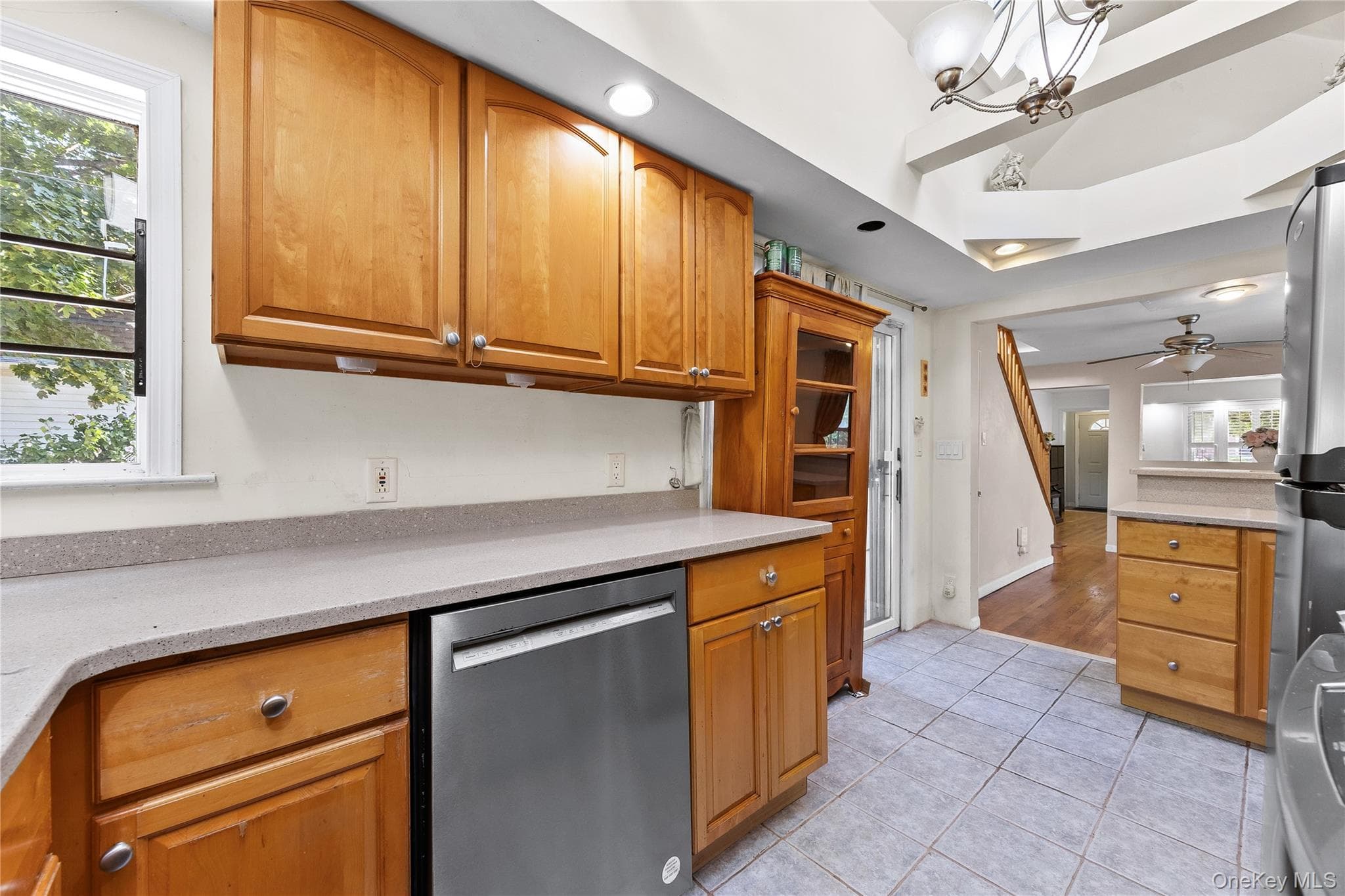 210-05 53rd Avenue thumbnail 10