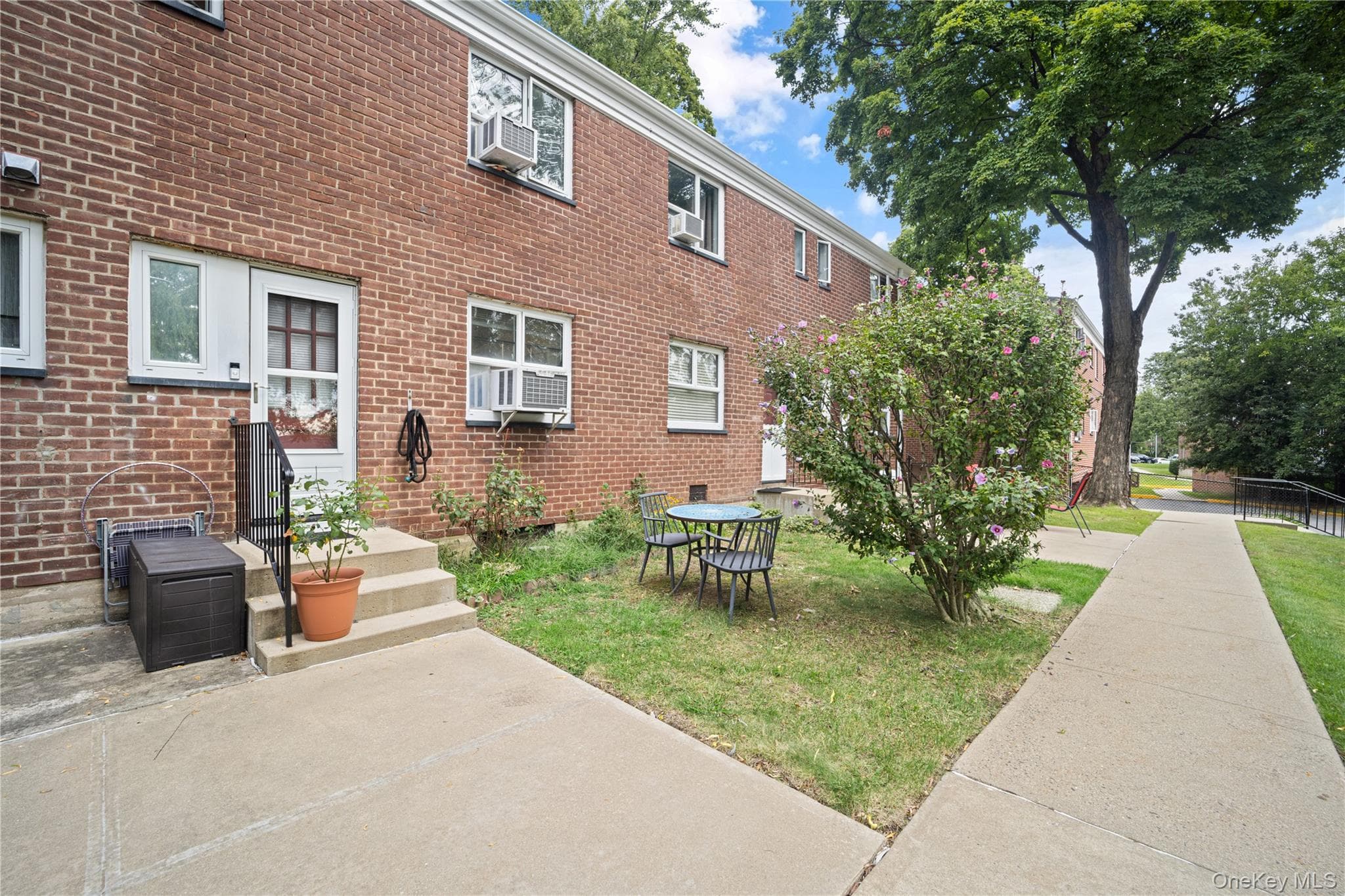 86-75 Springfield Boulevard Unit: Duplex thumbnail 3
