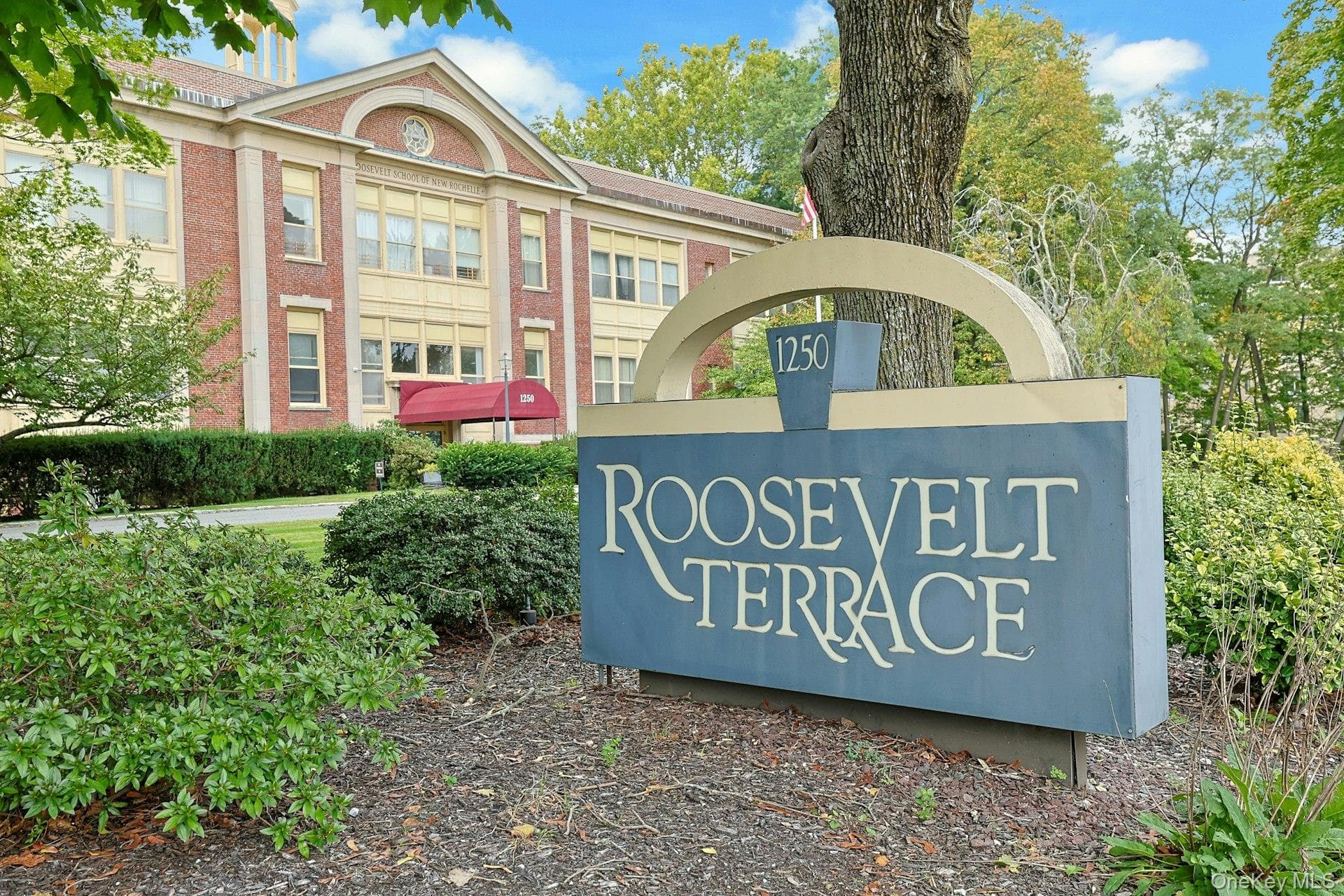 1250 North Avenue Unit: #204 thumbnail 22