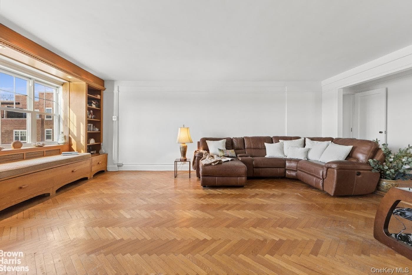 180 Cabrini Boulevard Unit: 118 thumbnail 7