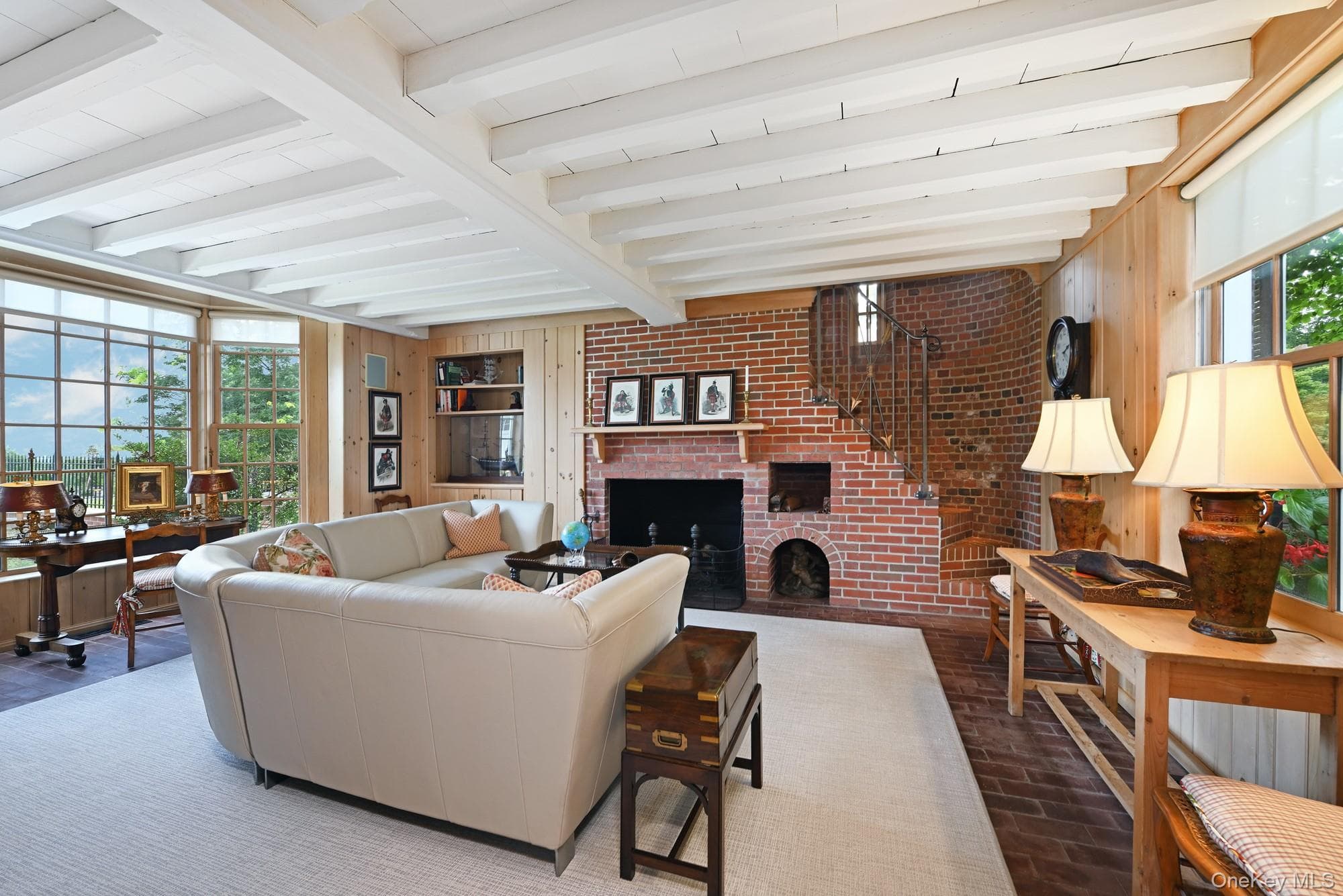 2525 Purchase Street thumbnail 19